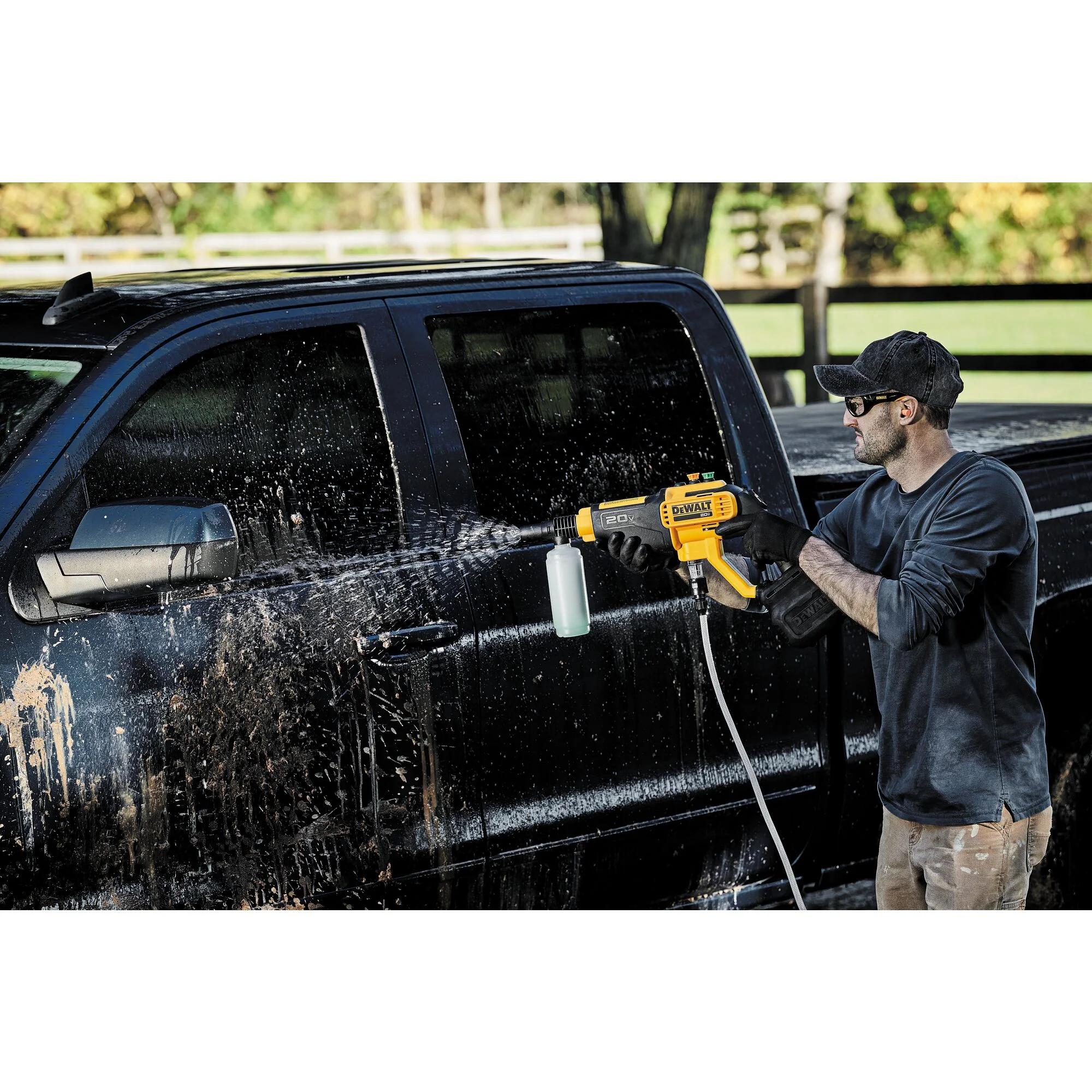 DeWalt 20V 550 PSI Cordless Power Cleaner - Tool Only - Image 11