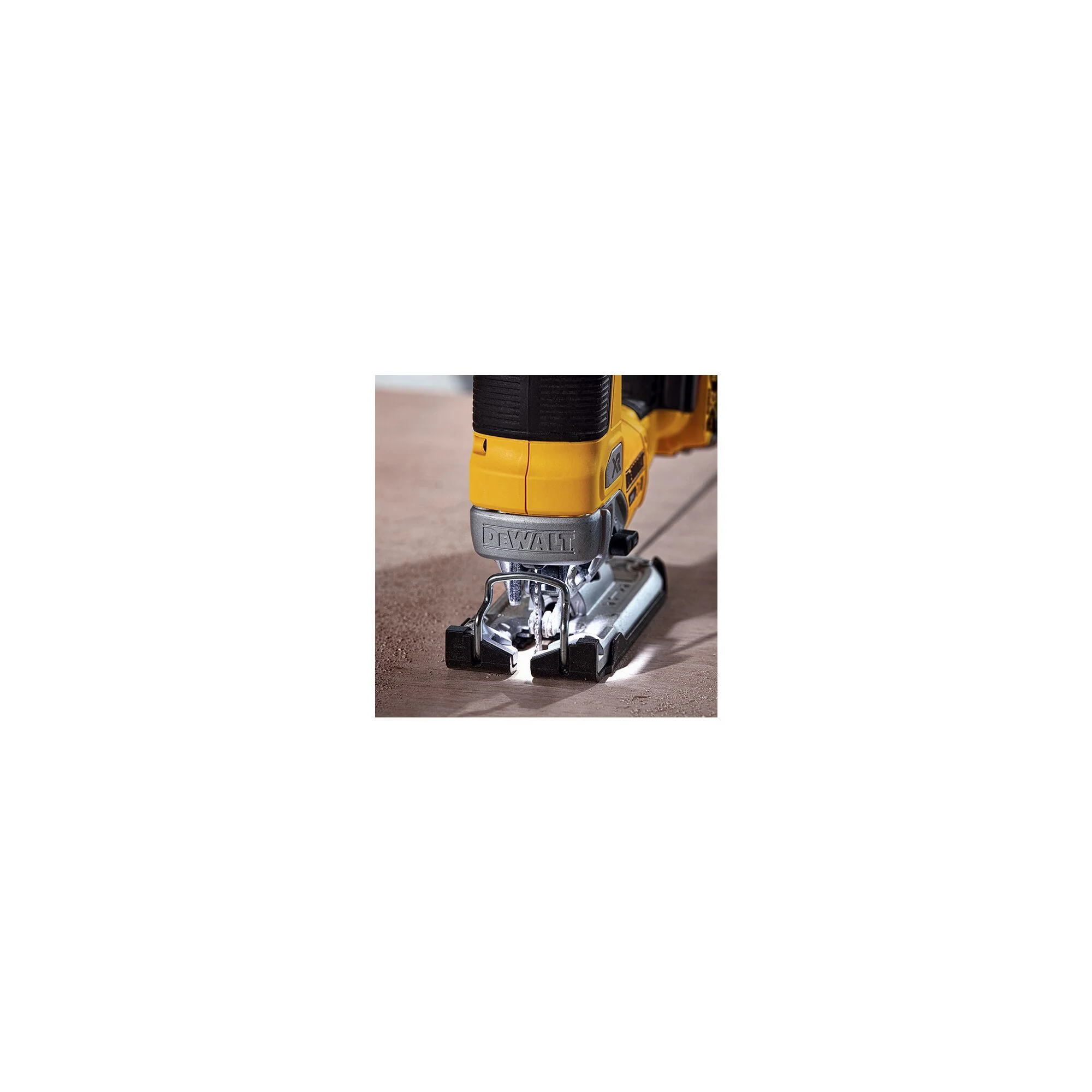 DeWalt 20V MAX XR® Cordless Jig Saw Kit - Image 18