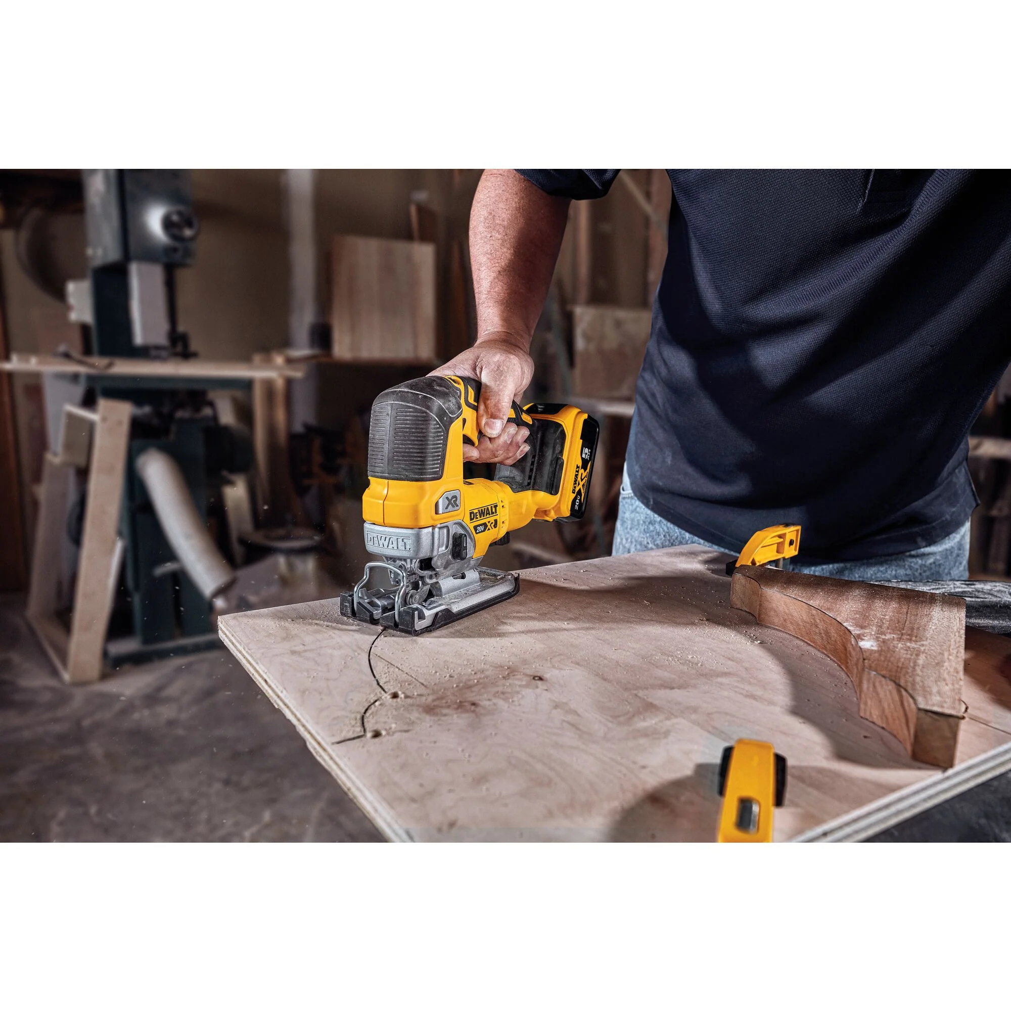 DeWalt 20V MAX XR® Cordless Jig Saw Kit - Image 9