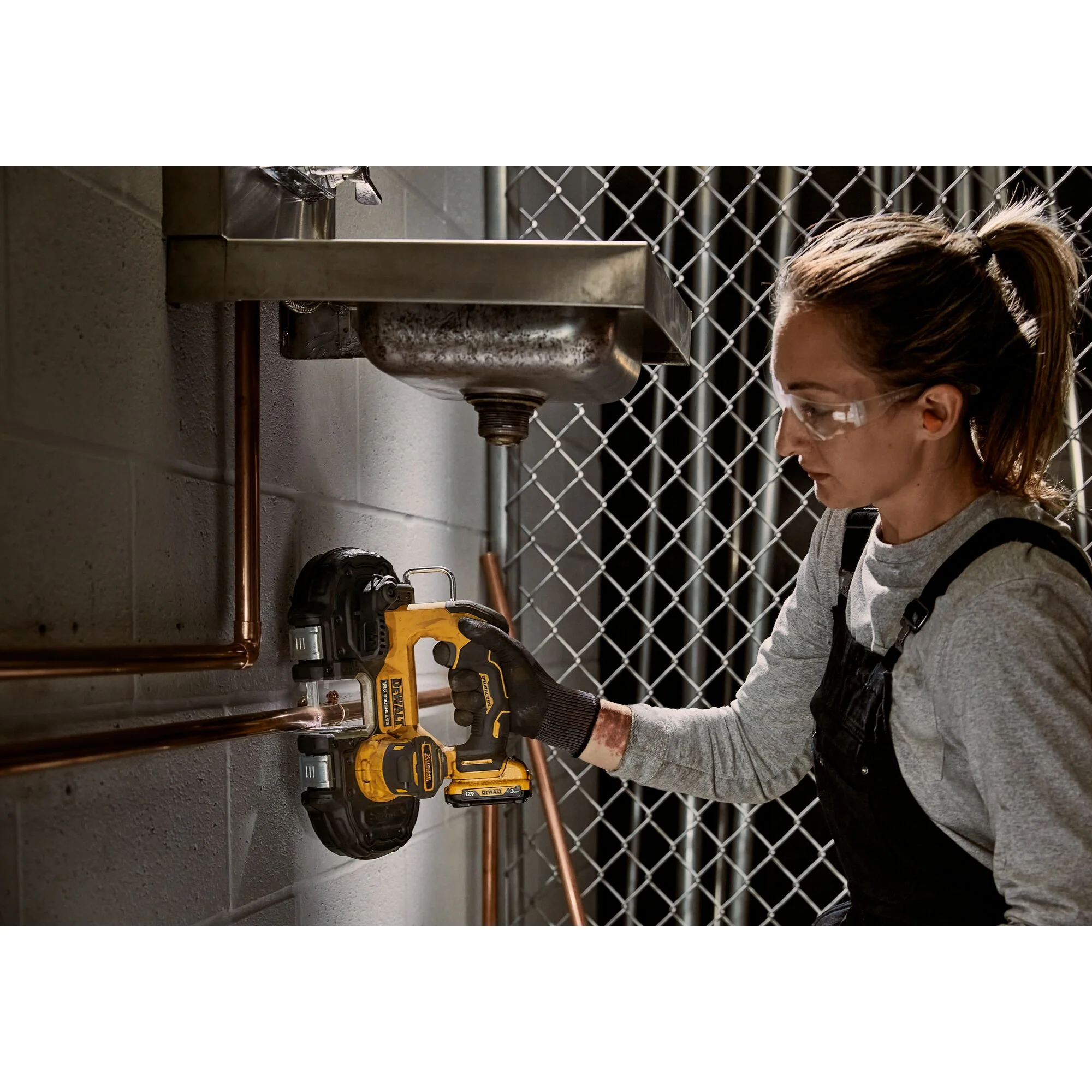 DeWalt XTREME™ 12V MAX 1-3/4" Brushless Cordless Bandsaw - Tool Only - Image 15