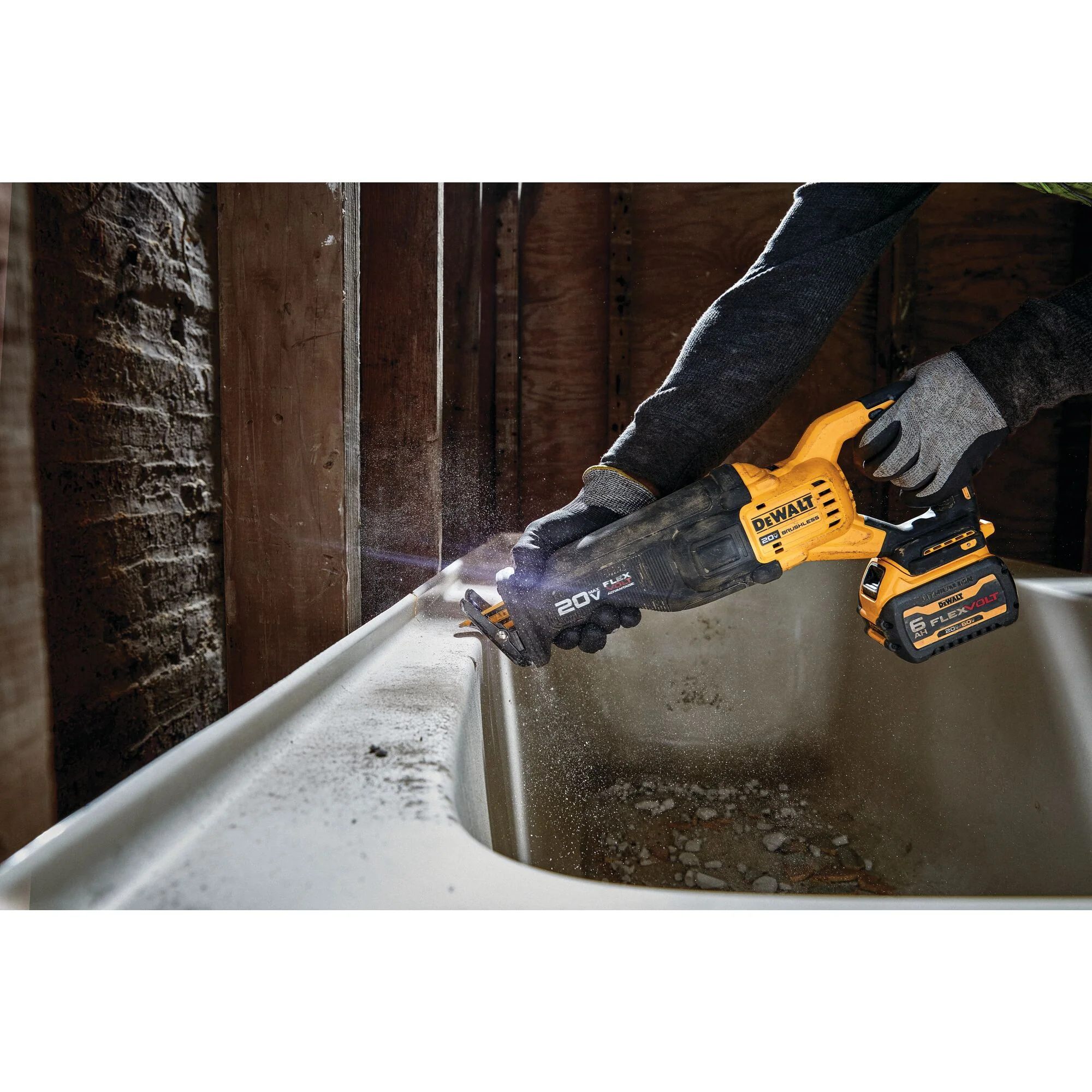 DeWalt FLEXVOLT® 20V MAX Brushless Cordless Reciprocating Saw - Tool Only - Image 12