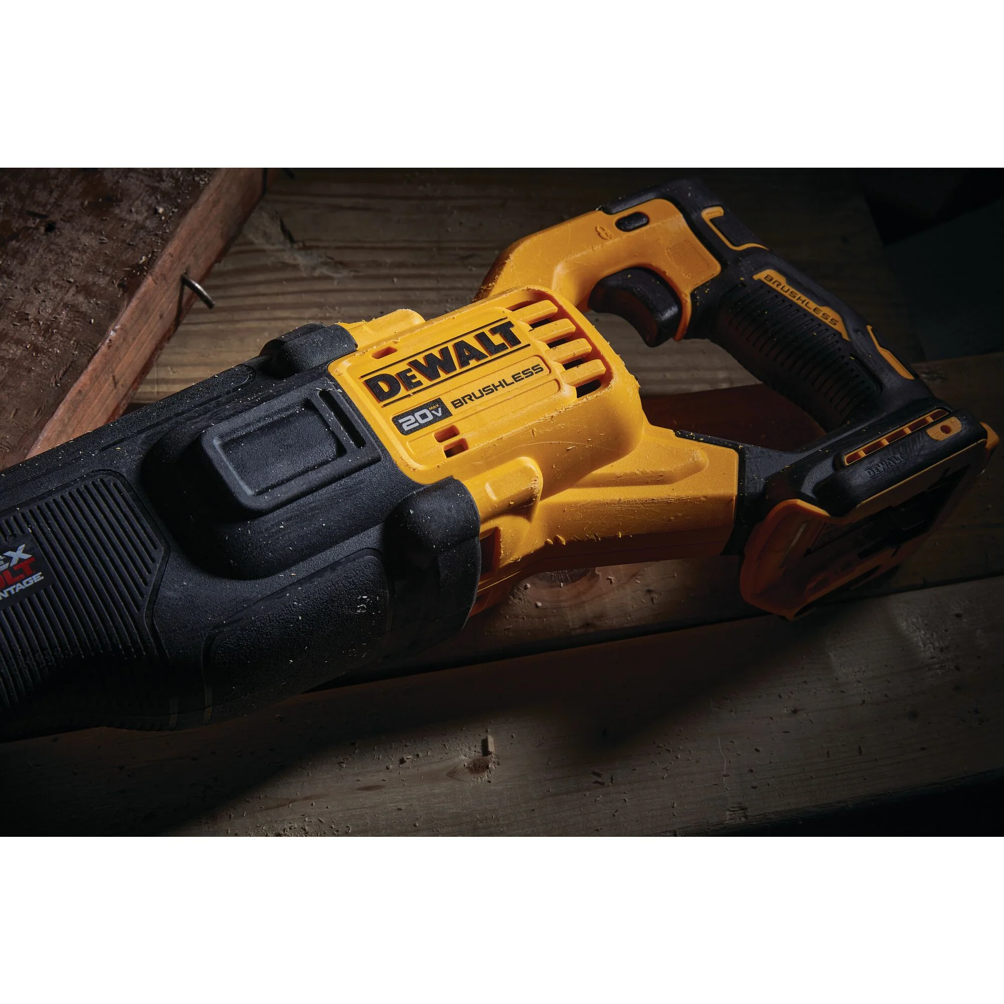 DeWalt FLEXVOLT® 20V MAX Brushless Cordless Reciprocating Saw - Tool Only - Image 8