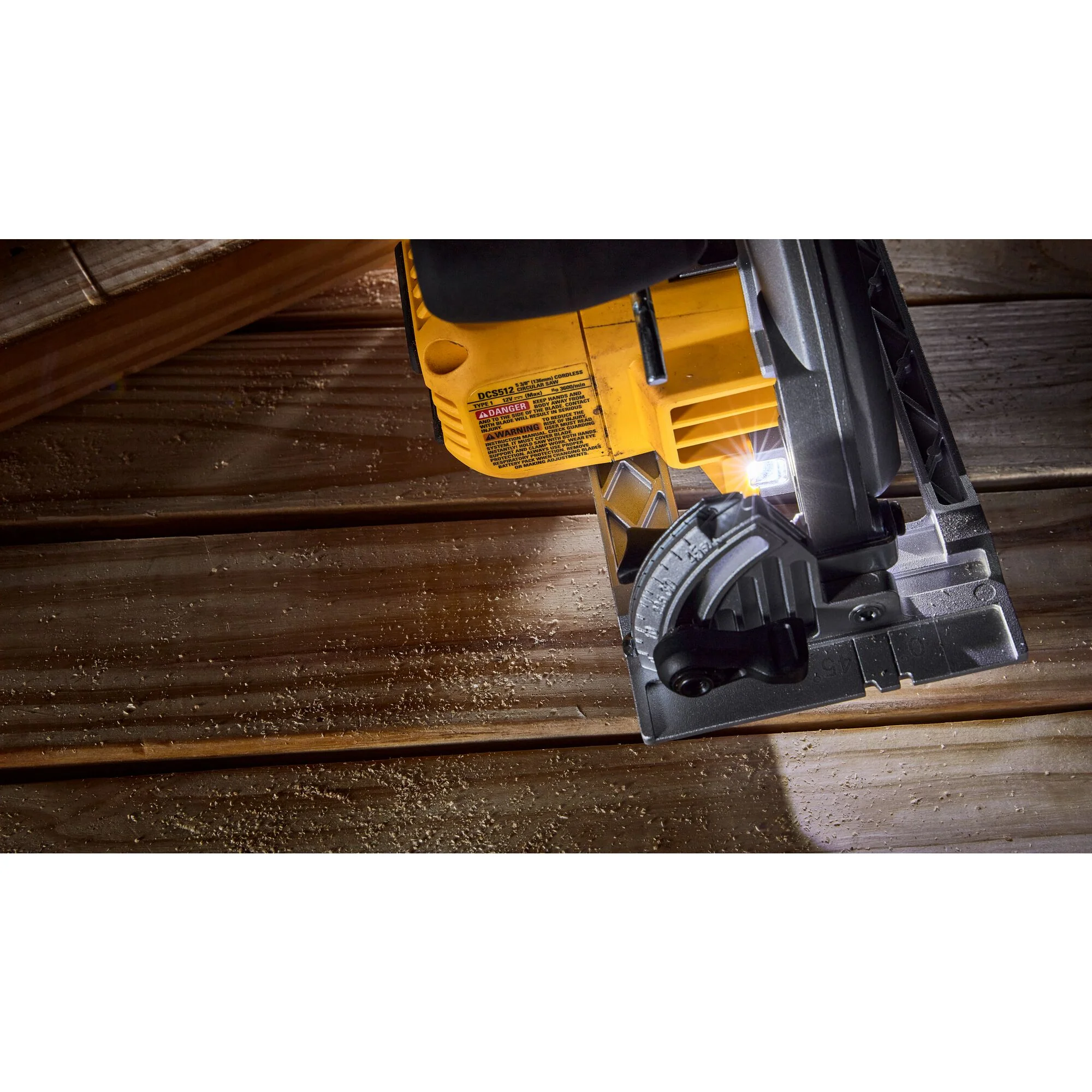 DeWalt XTREMEâ„¢ 12V MAX 5-3/8" Brushless Cordless Circular Saw Kit - Image 9