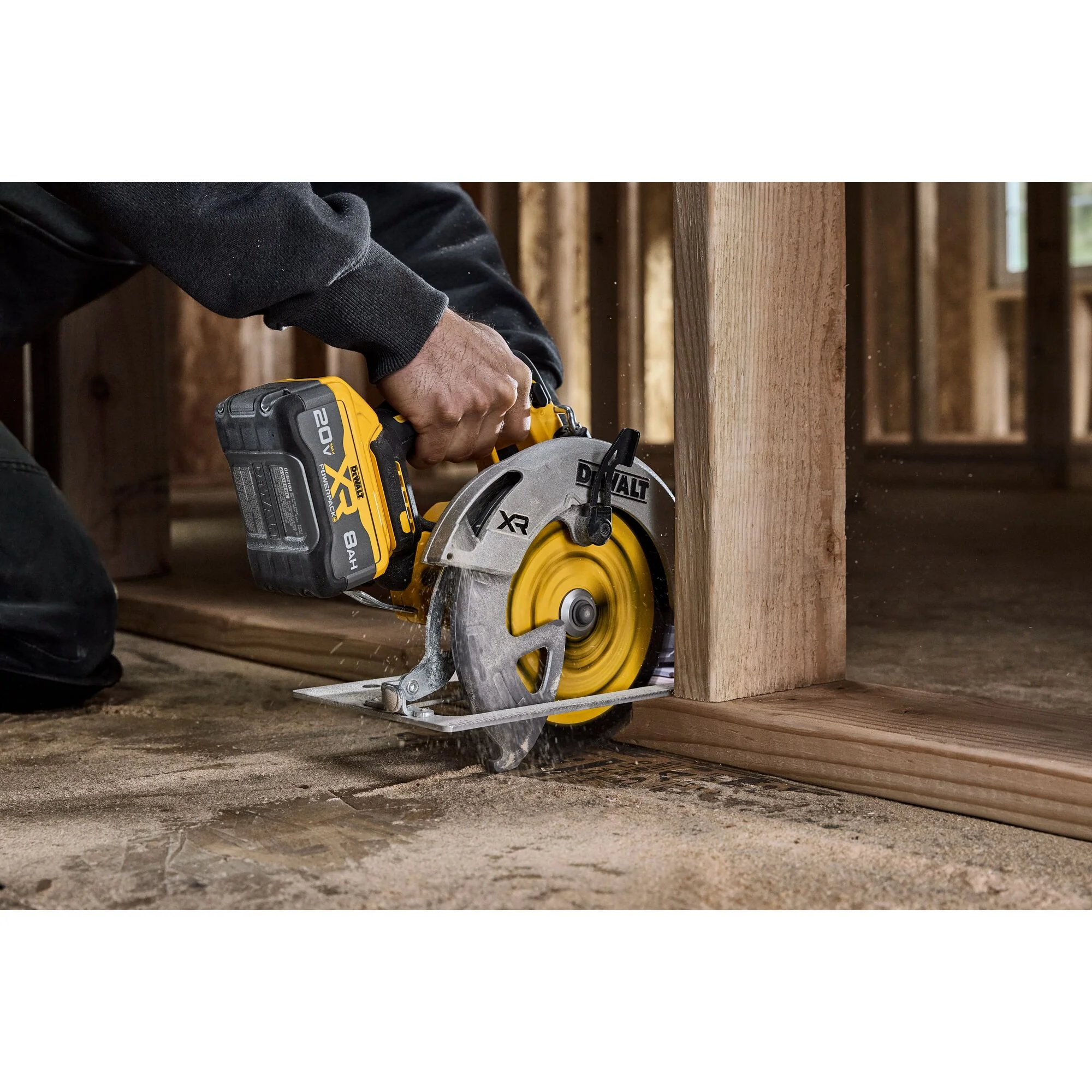 Dewalt 20V MAX 7-1/4" Circular Saw - Tool Only - Image 6