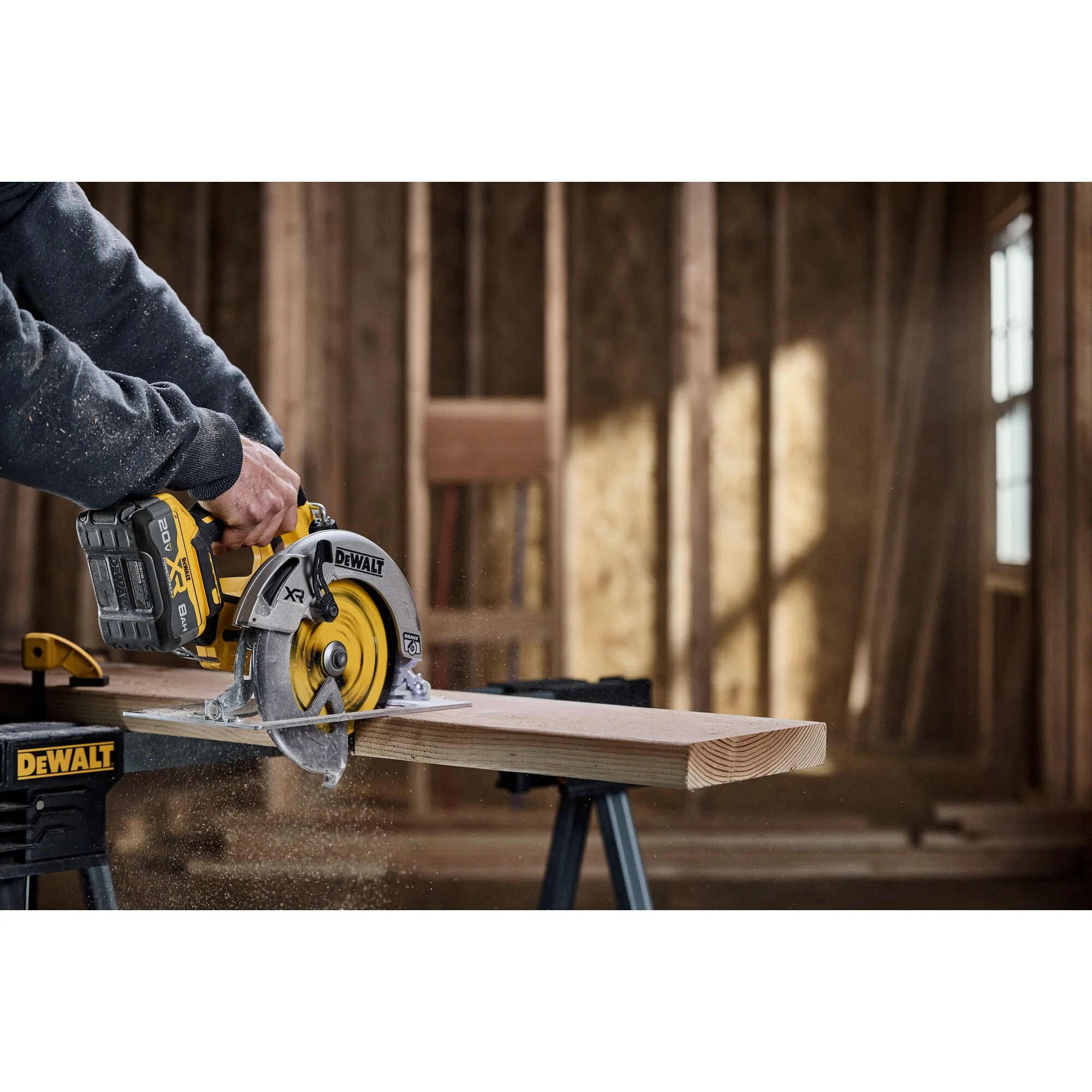 Dewalt 20V MAX 7-1/4" Circular Saw - Tool Only - Image 7