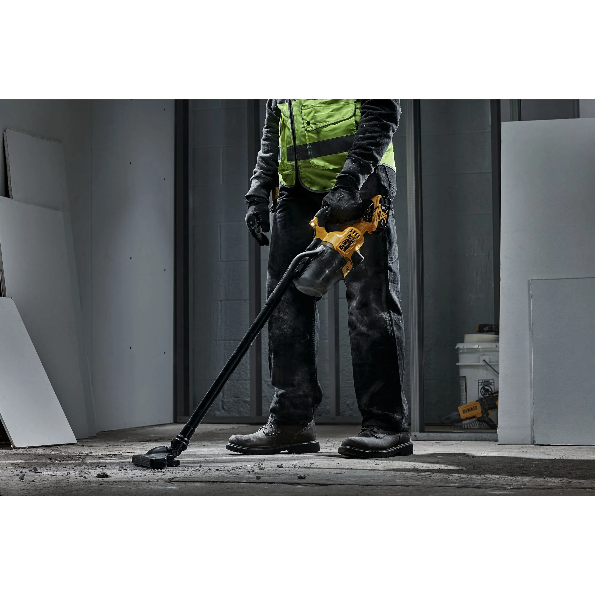 DeWalt 20V Cordless Handheld Dry Vacuum - Tool Only - Image 12