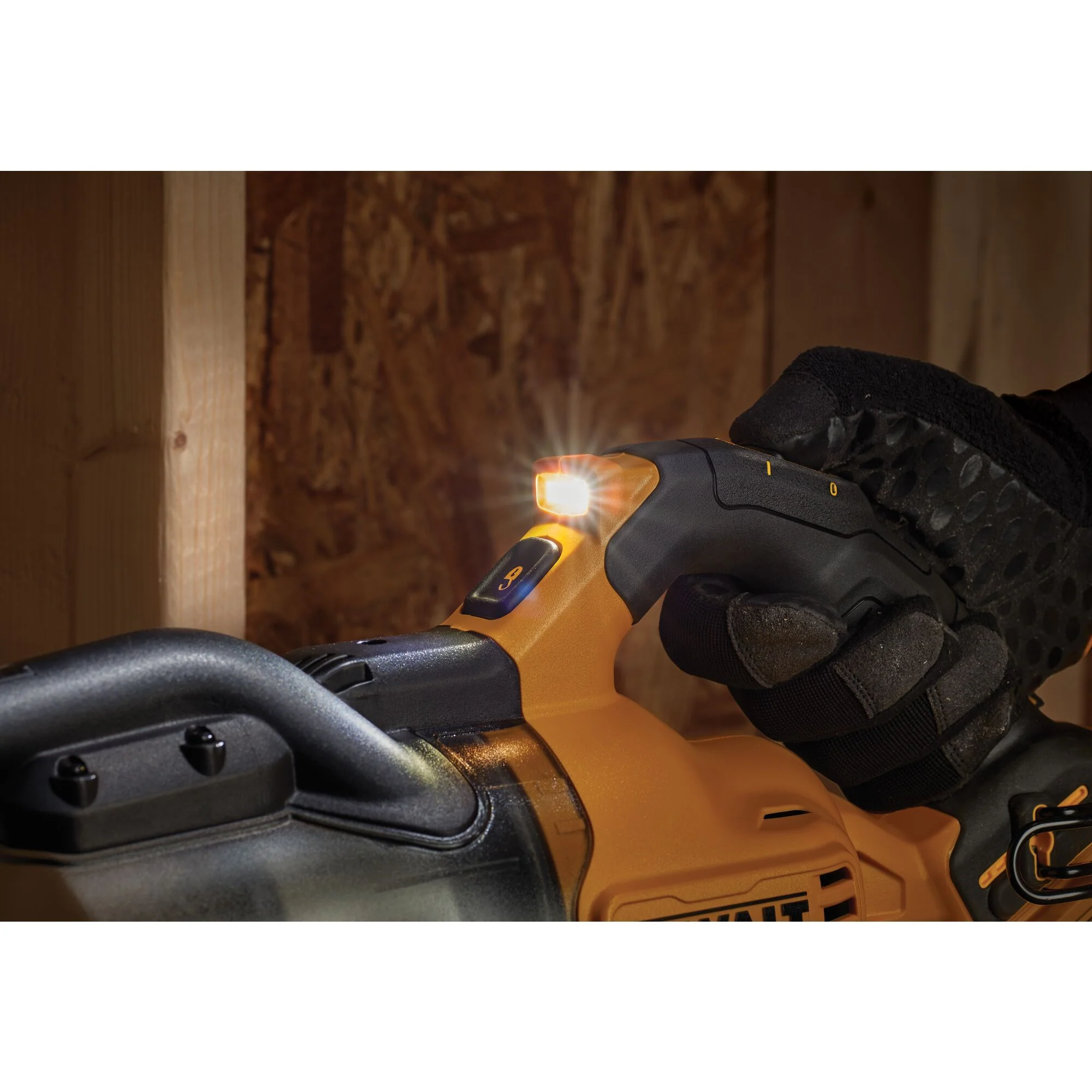 DeWalt 20V Cordless Handheld Dry Vacuum - Tool Only - Image 5