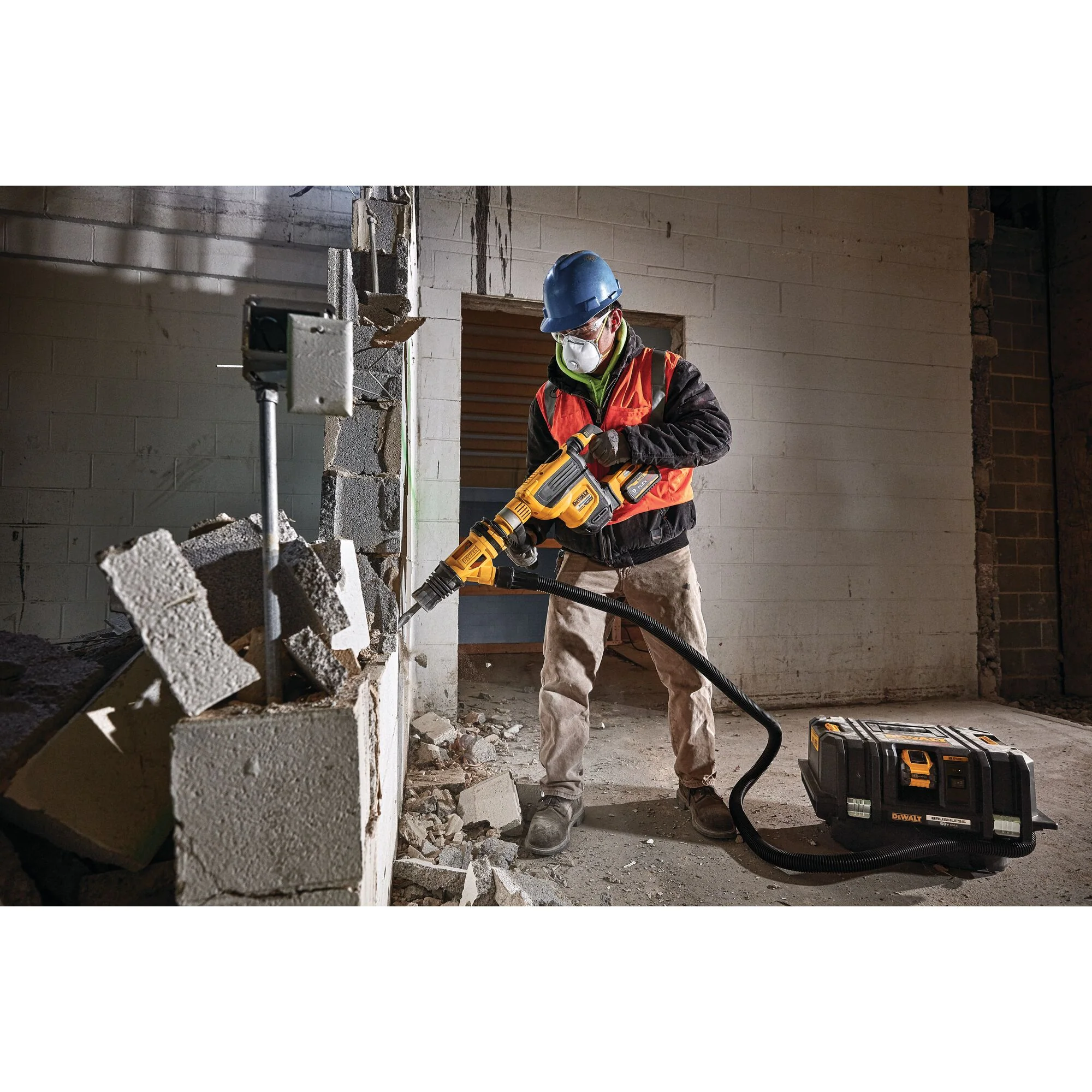 DeWalt FLEXVOLT® 60V MAX Cordless Dust Extractor Kit - Image 16