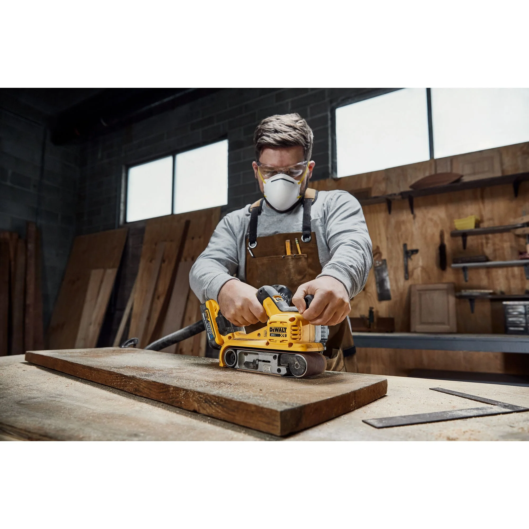 DeWalt 20V XR® Brushless 3" x 21" Belt Sander - Tool Only - Image 10