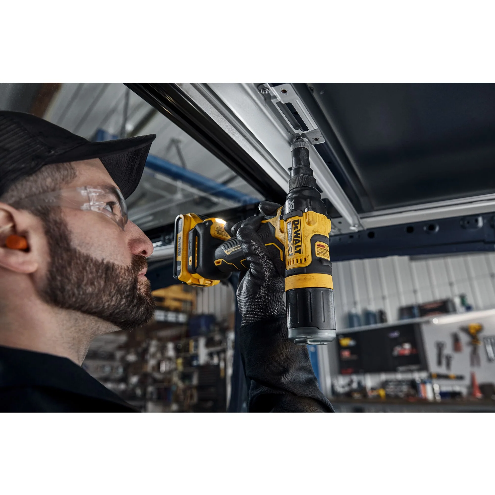 DeWalt 20V MAX XR Brushless Cordless 3/16" Rivet Tool - Tool Only - Image 7