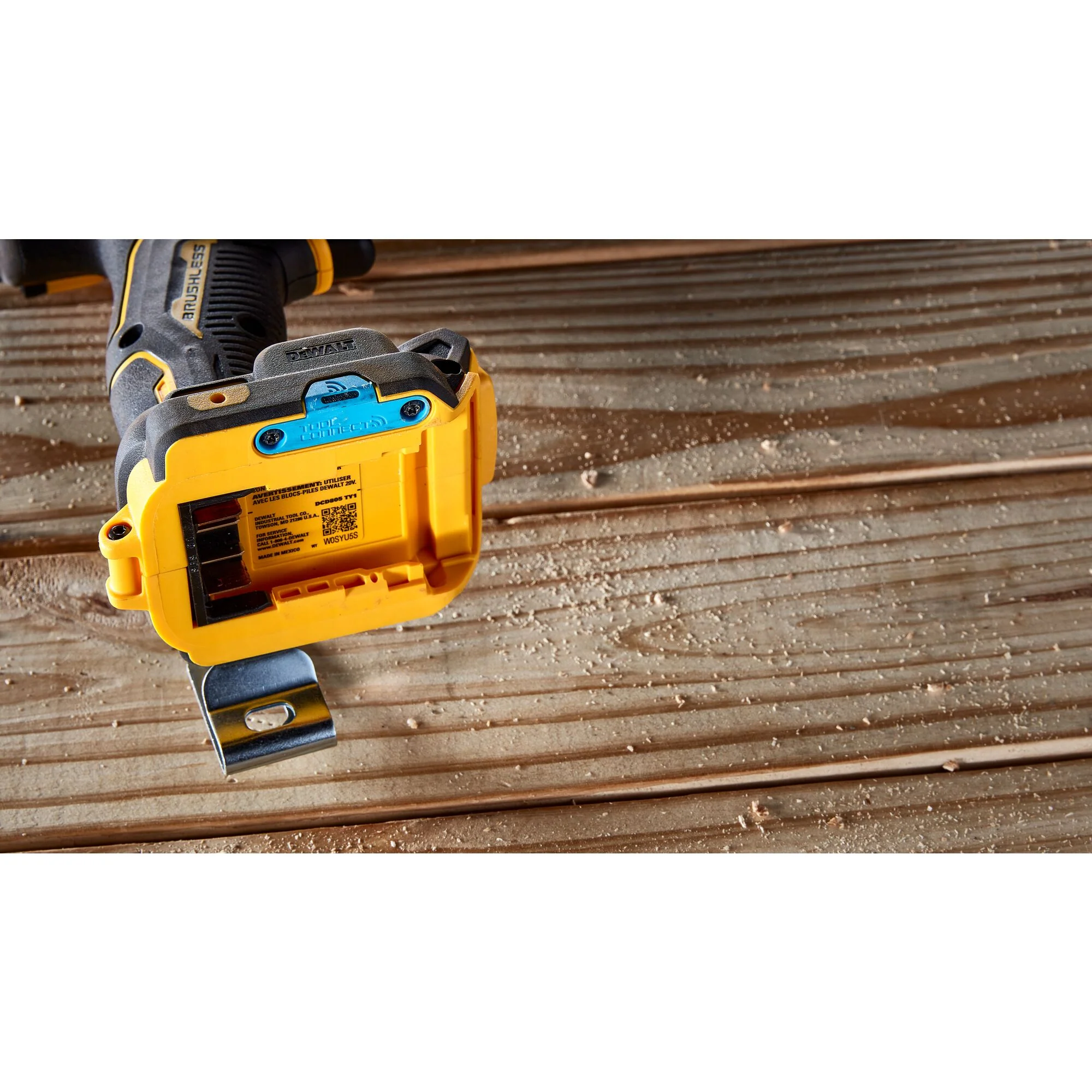 Dewalt 20V MAX XR Brushless Cordless Compact 1/2" Hammer Drill Kit - Image 11