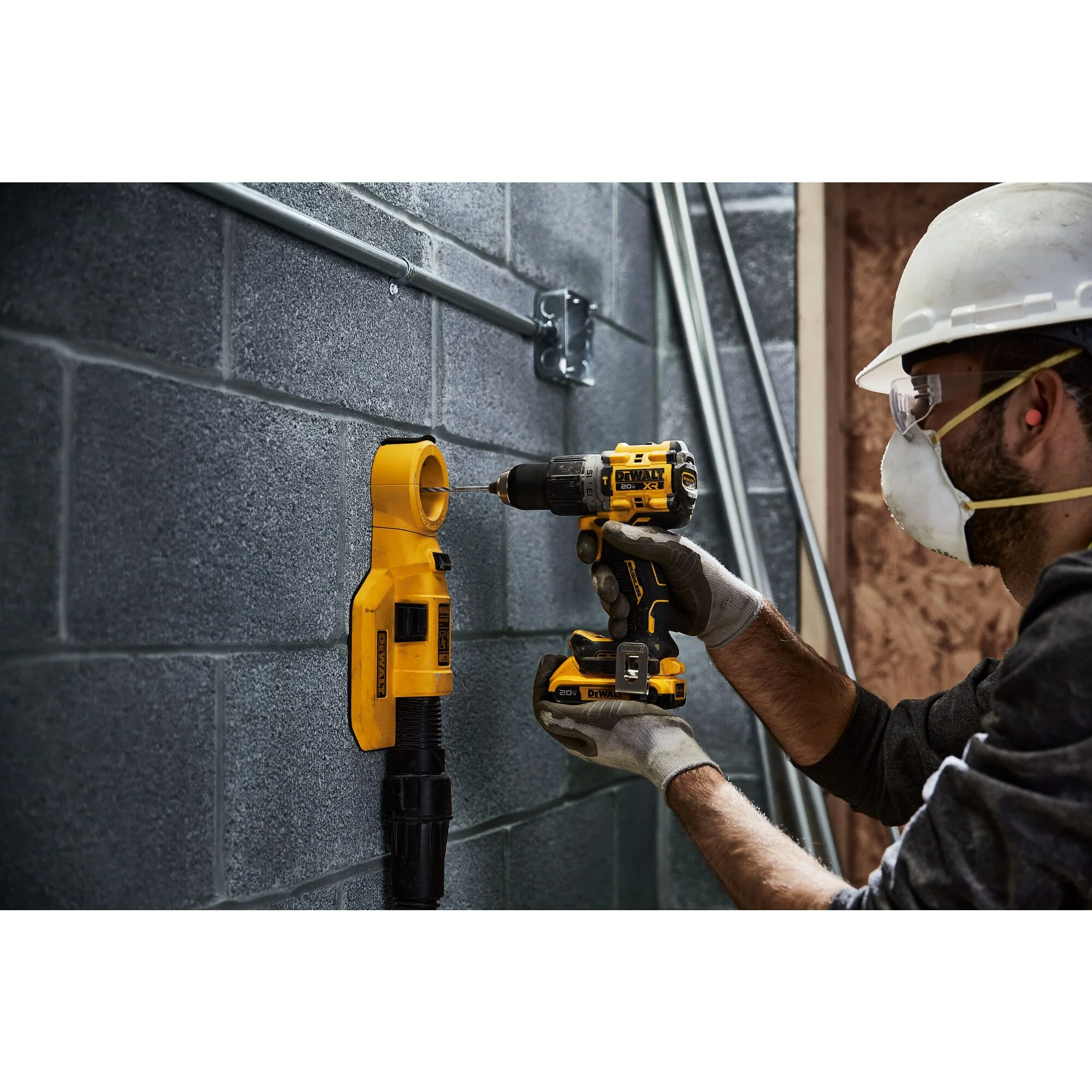 Dewalt 20V MAX XR Brushless Cordless Compact 1/2" Hammer Drill Kit - Image 4