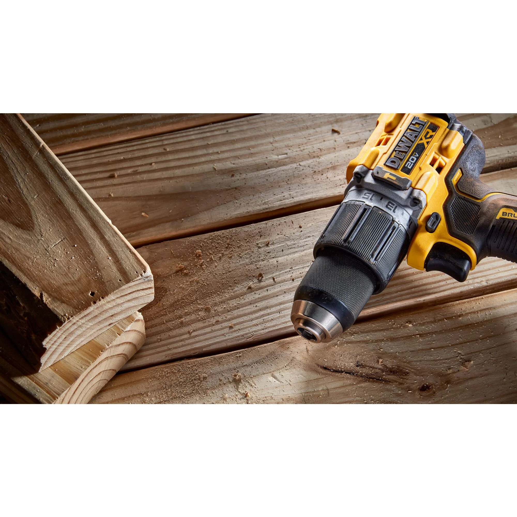 Dewalt 20V MAX XR Brushless Cordless Compact 1/2" Hammer Drill Kit - Image 7