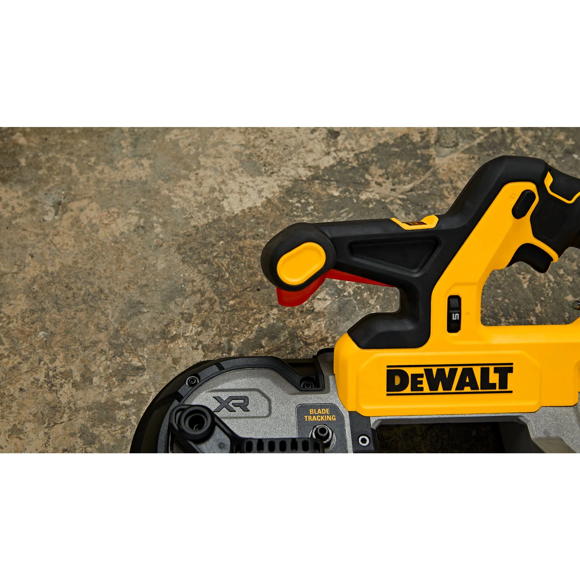 DeWalt 20V MAX XR Dual Trigger Mid-Size Bandsaw - Tool Only - Image 9