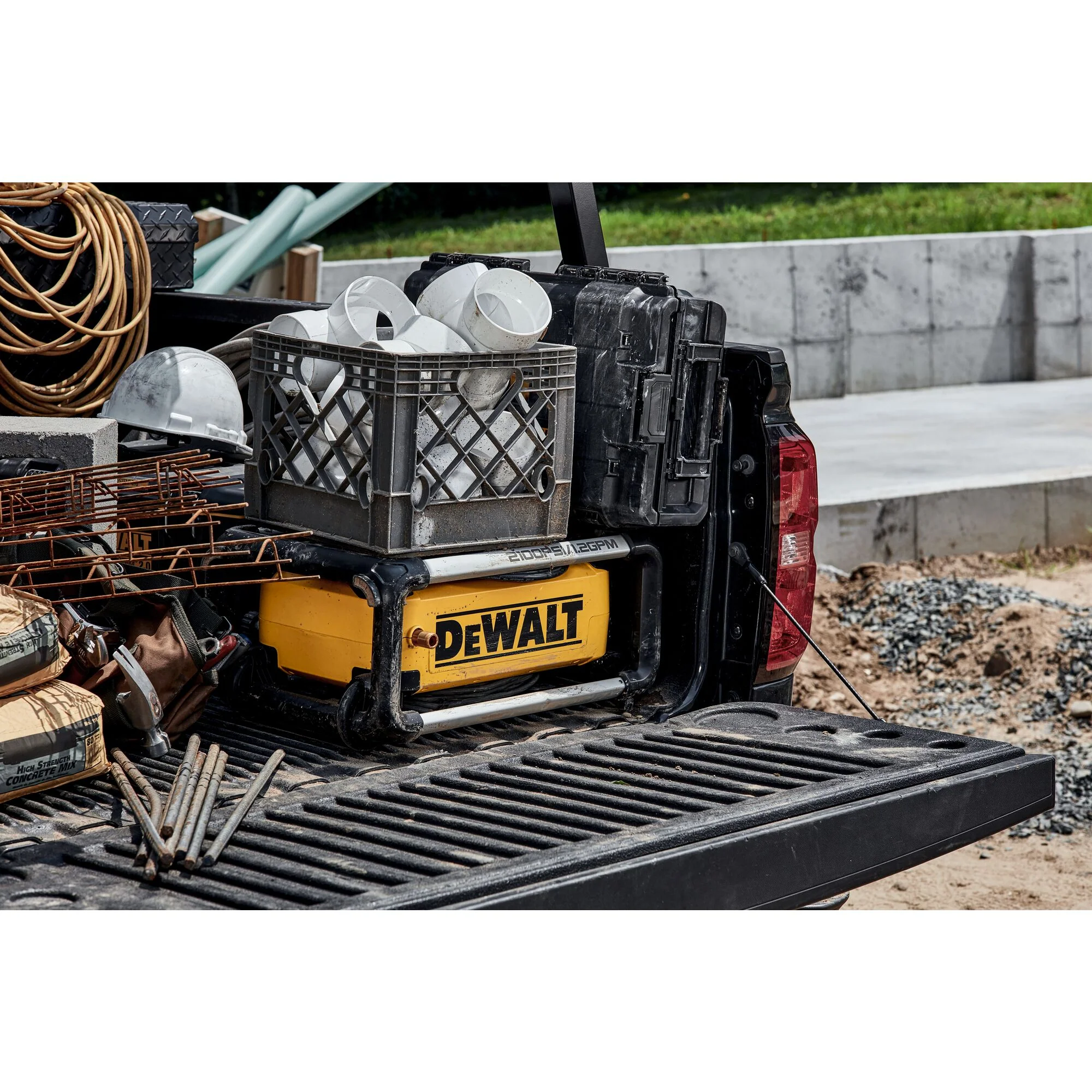 DeWalt MAX 2,100 PSI 13 Amp Electric Jobsite Pressure Washer - Image 28