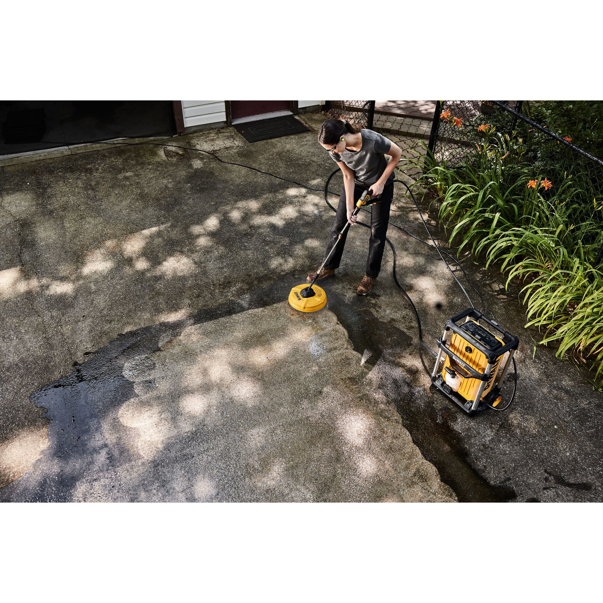 DeWalt MAX 3000 PSI 15 AMP Brushless Jobsite Electric Pressure Washer - Image 14