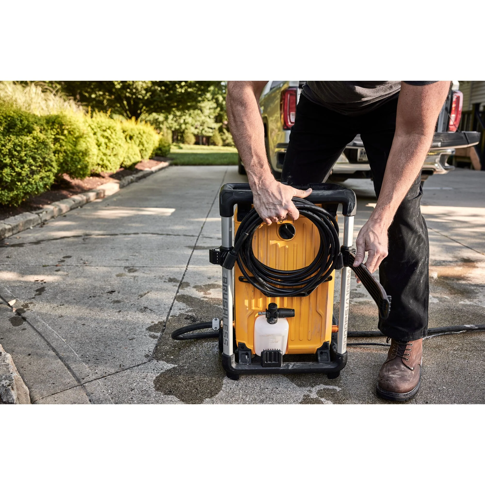 DeWalt MAX 3000 PSI 15 AMP Brushless Jobsite Electric Pressure Washer - Image 19