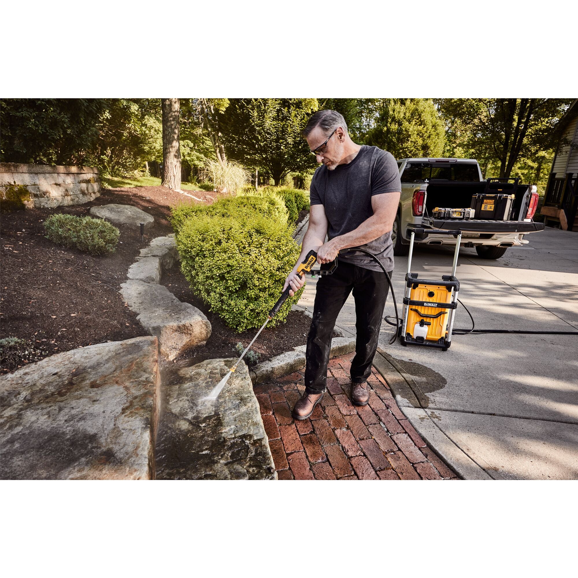 DeWalt MAX 3000 PSI 15 AMP Brushless Jobsite Electric Pressure Washer - Image 20