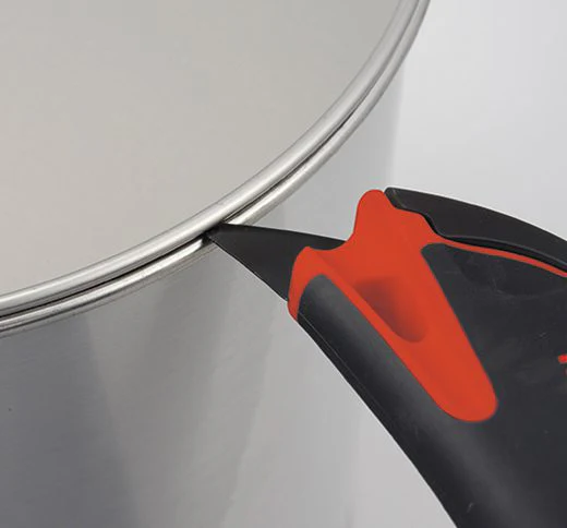 Tajima Rock Hard FIN™ Utility Knife - Image 4