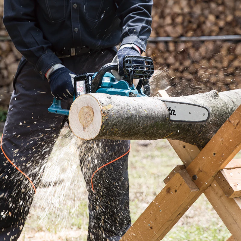 Makita 36V LXT 16" Brushless Dual Battery Rear Handle Chainsaw - Tool Only - Image 2