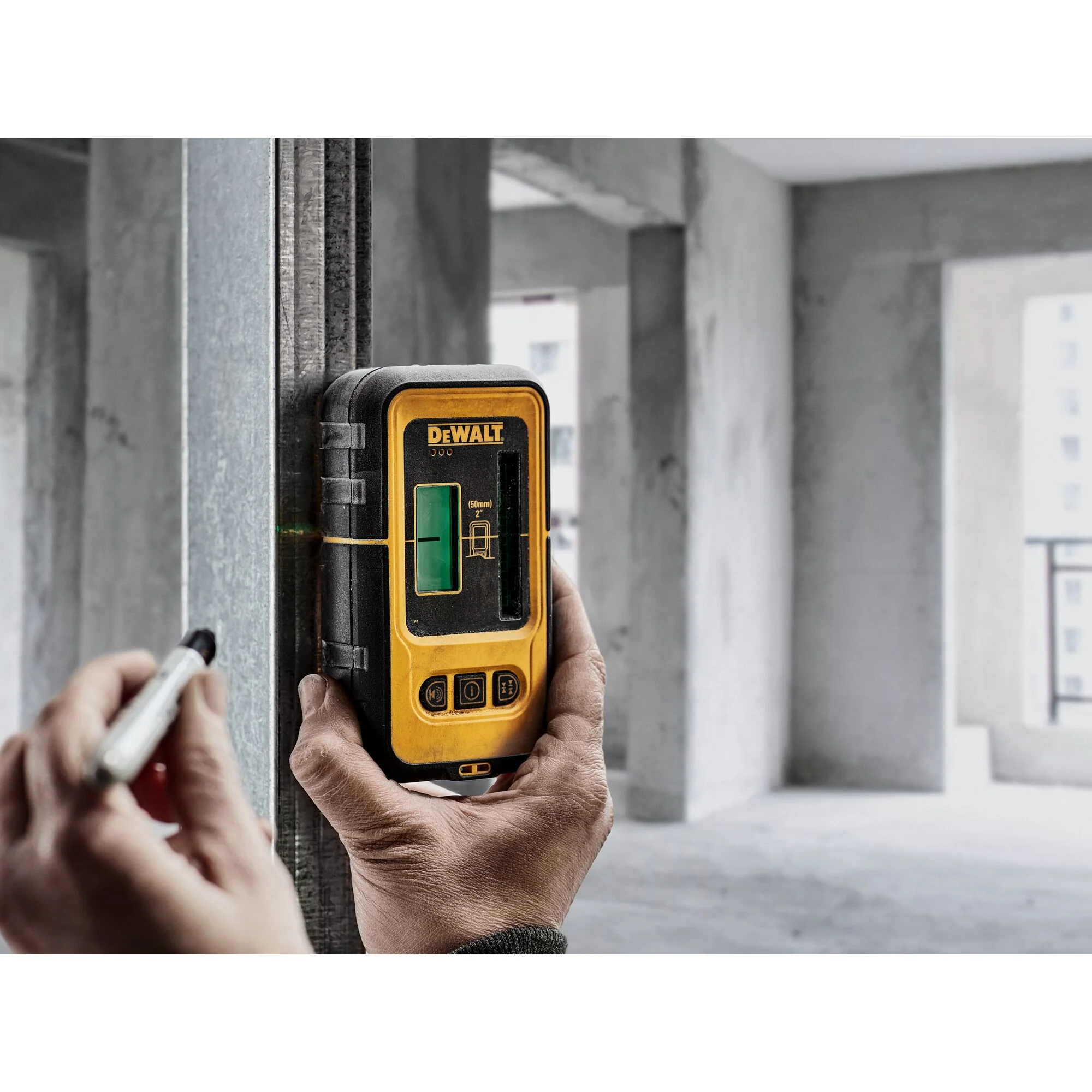 DeWalt Red Line Laser Detector - Image 4