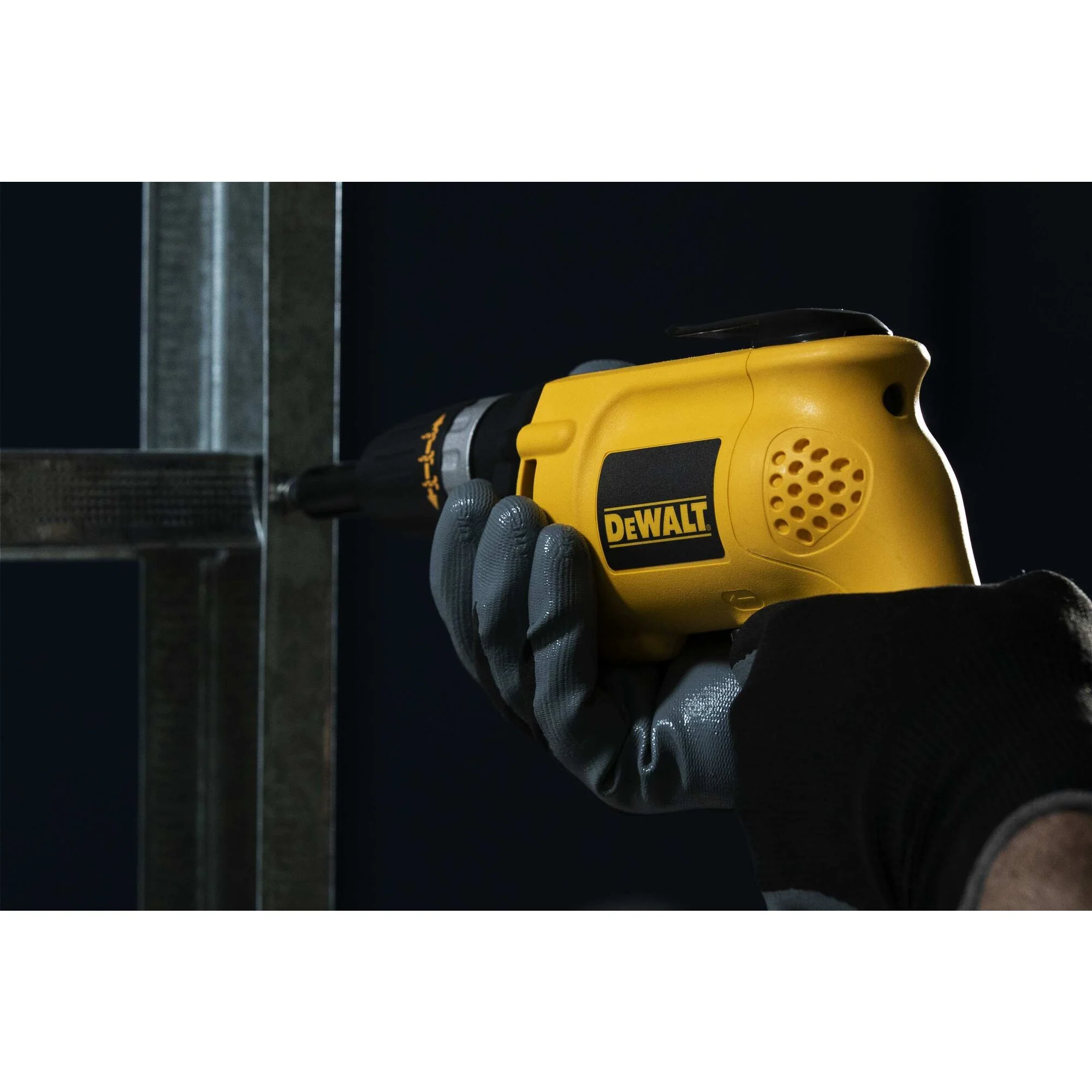 DeWalt VSR 5,300 RPM Drywall Screw Gun - Image 6