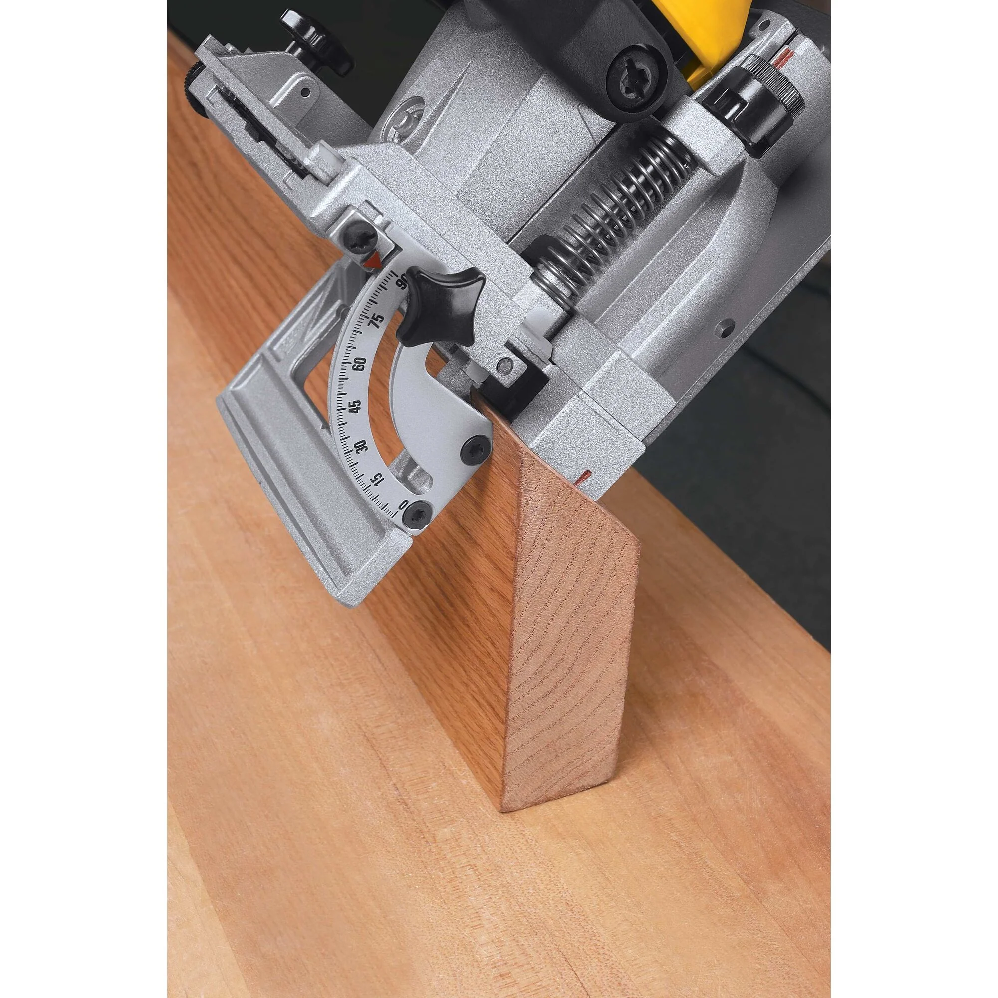 DeWalt 6.5A Corded Heavy Duty Plate Joiner Kit - Image 6