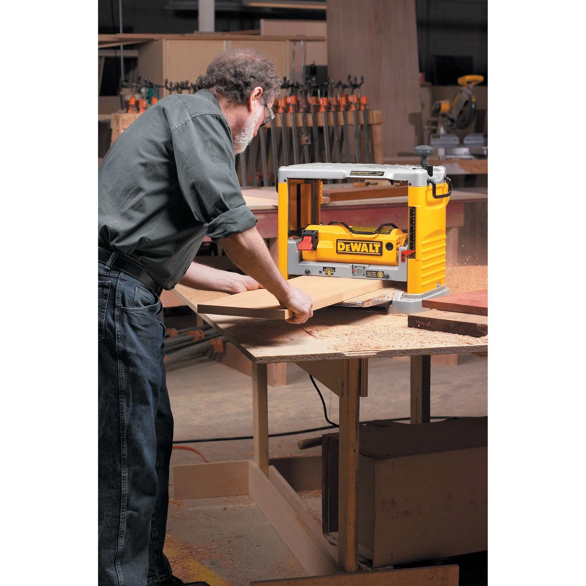 DeWalt 12-1/2" Thickness Planer w/ Three Knife Cutter-Head - Image 9