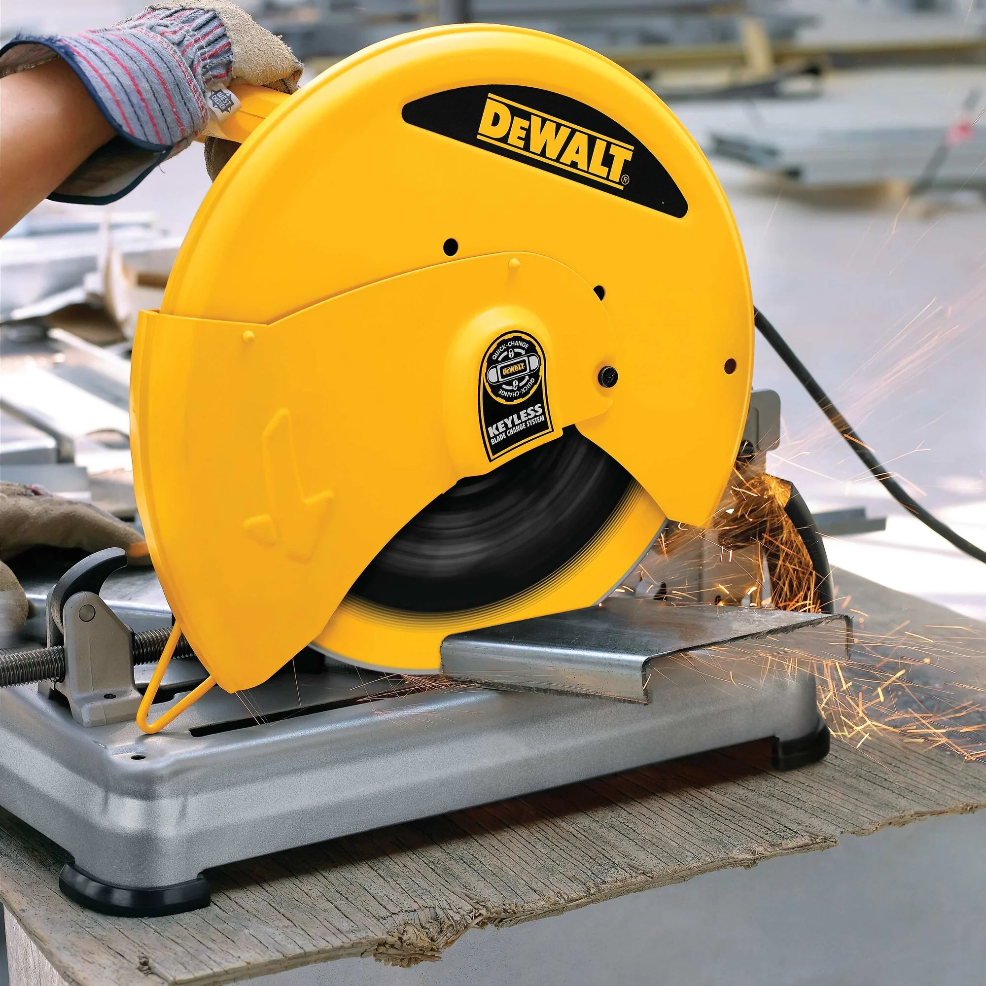 DeWalt Diamond Edge Chop Saw Blade - 14" x 1" - Image 5