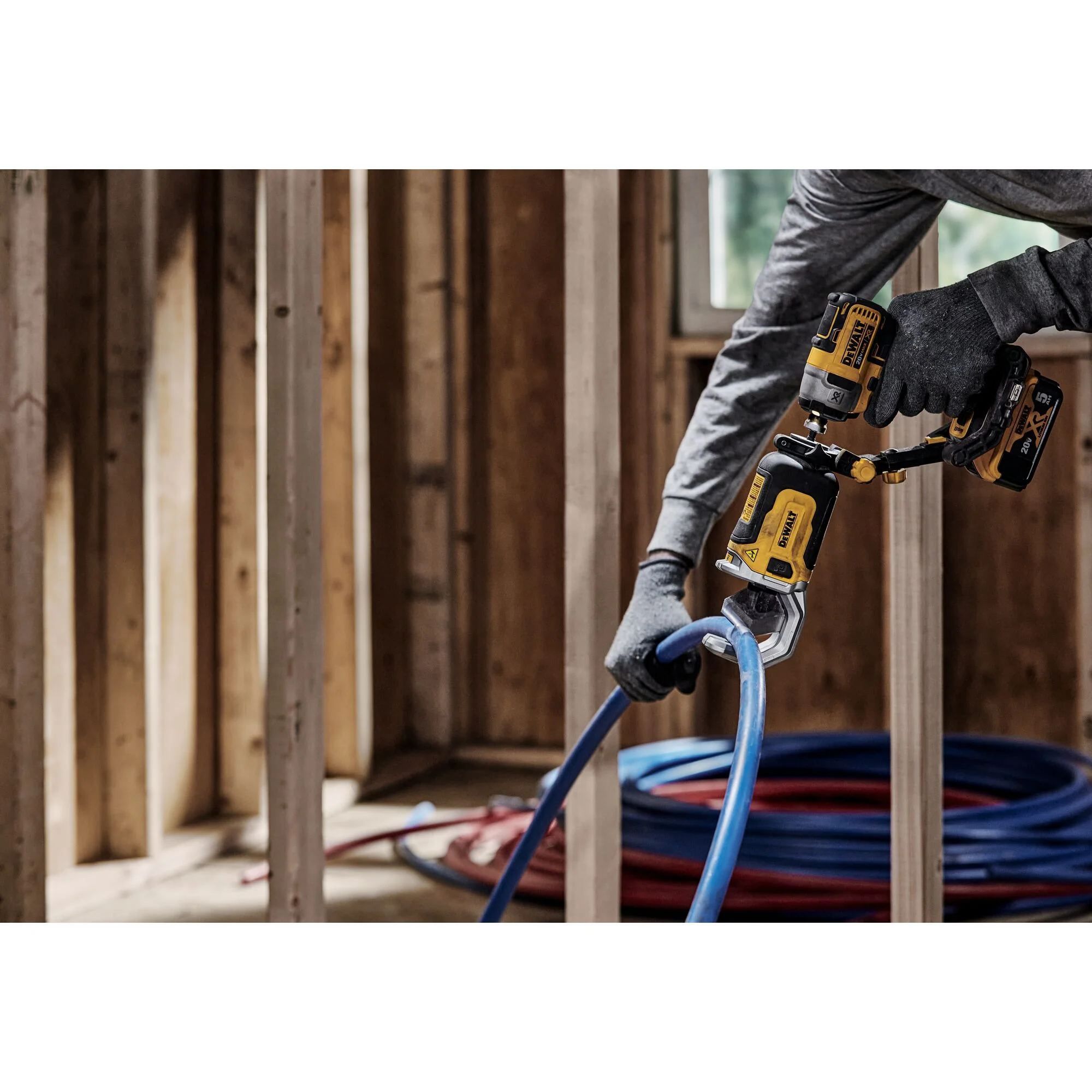 DeWalt IMPACT CONNECT™ PVC/PEX Pipe Cutter Attachment - Image 10