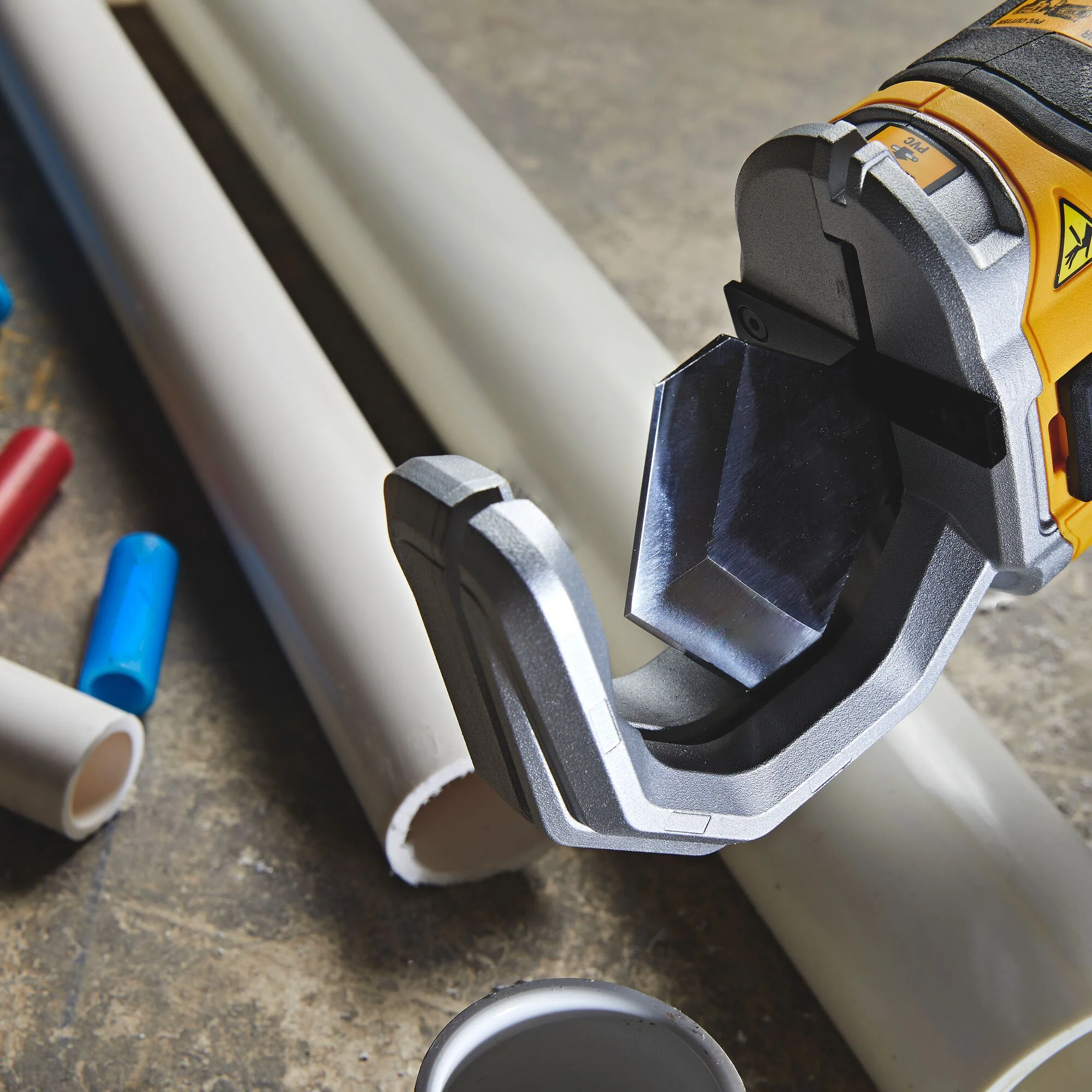 DeWalt IMPACT CONNECT™ PVC/PEX Pipe Cutter Attachment - Image 11