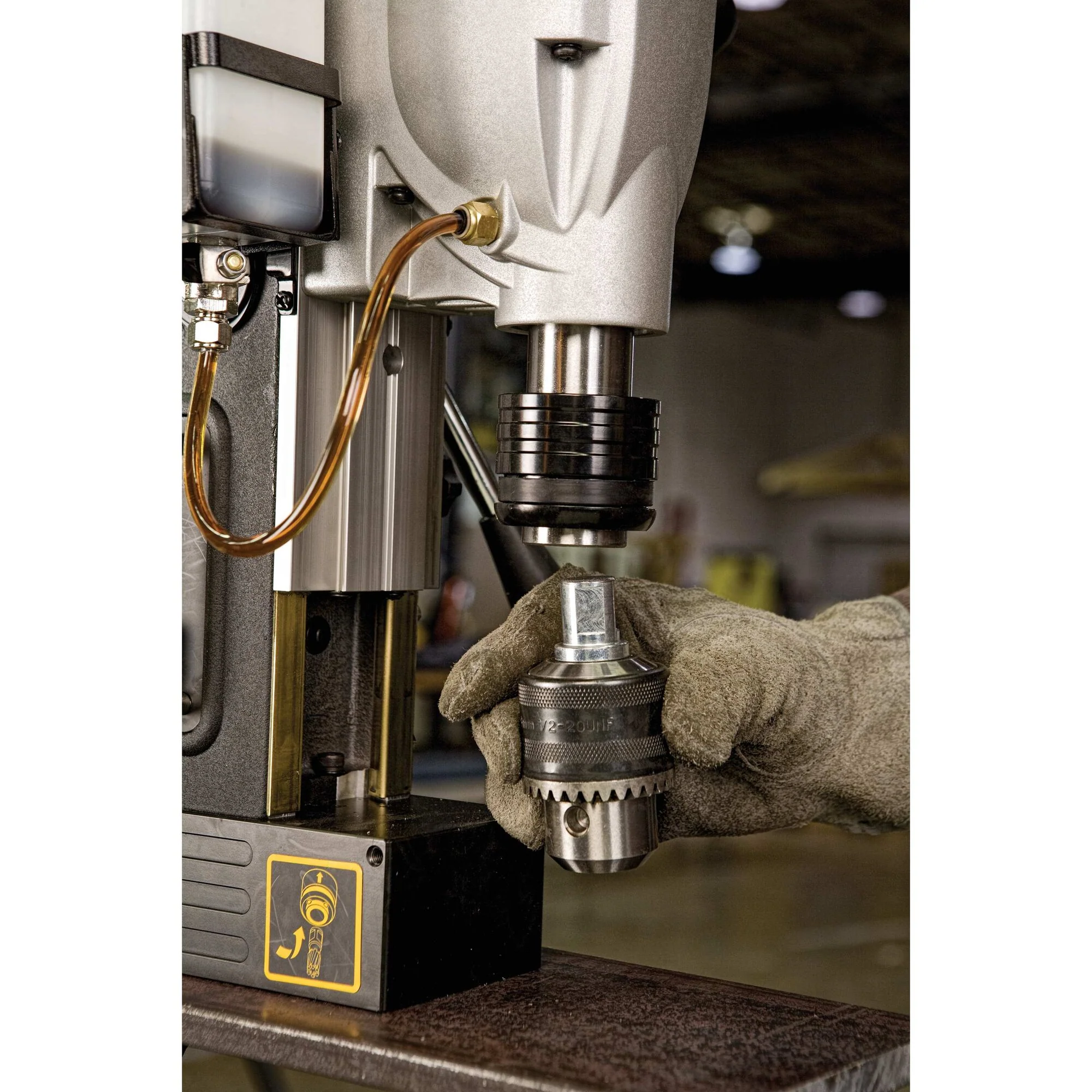 DeWalt 2" 2-Speed Magnetic Drill Press Kit - Image 5