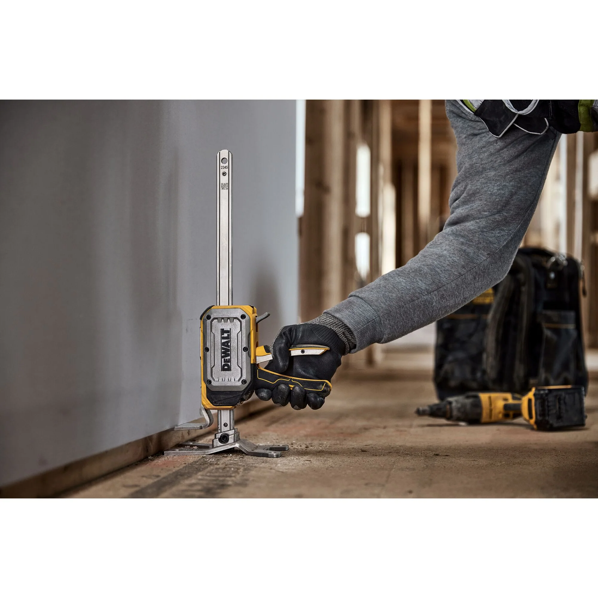 Dewalt TOUGHSERIES Construction Jack - Image 5