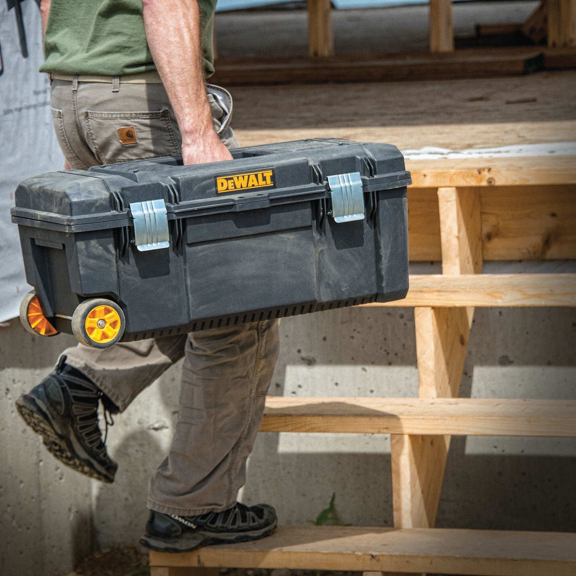 DeWalt 28" Tool Box on Wheels - Image 6