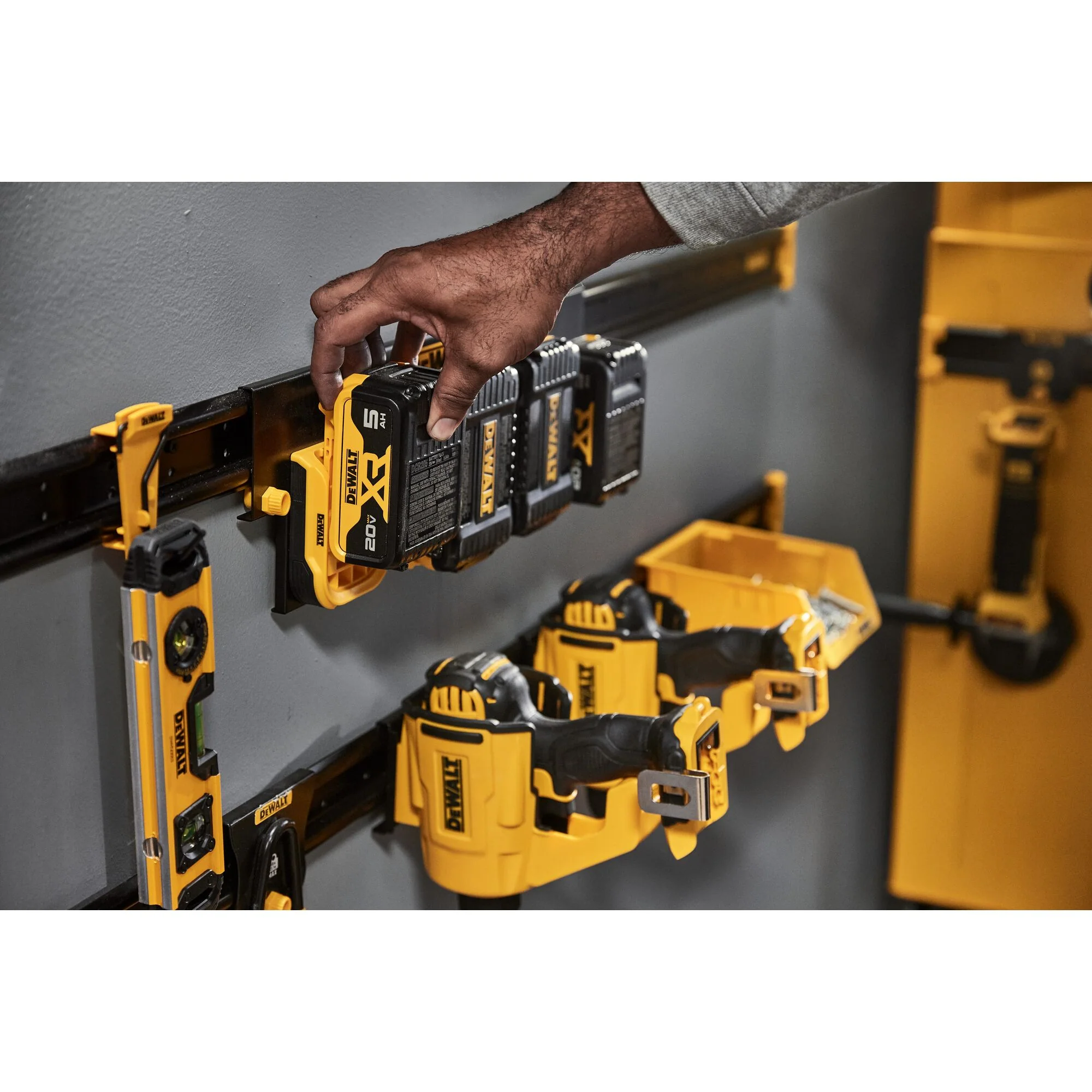 DeWalt Battery Rail - Image 6
