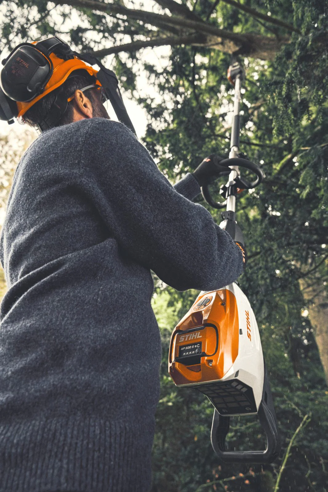 STIHL KMA 200R Cordless KombiMotor PowerHead (AP System) - Image 7