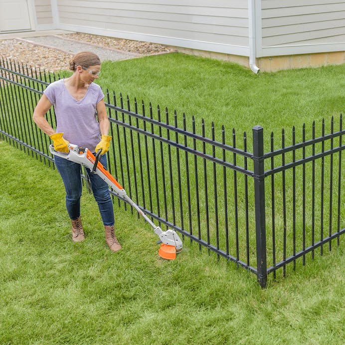 STIHL FSA 30 Cordless Battery Grass Trimmer Kit - Image 5