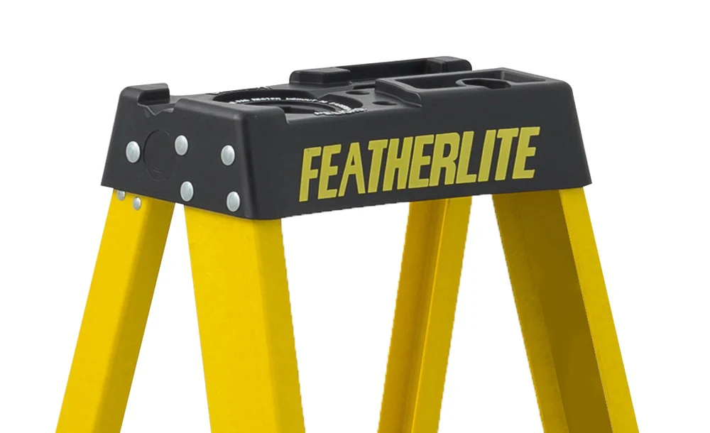 Featherlite Extra Heavy Duty Fiberglass Step Ladder (Type 1A) - 10ft - Image 4