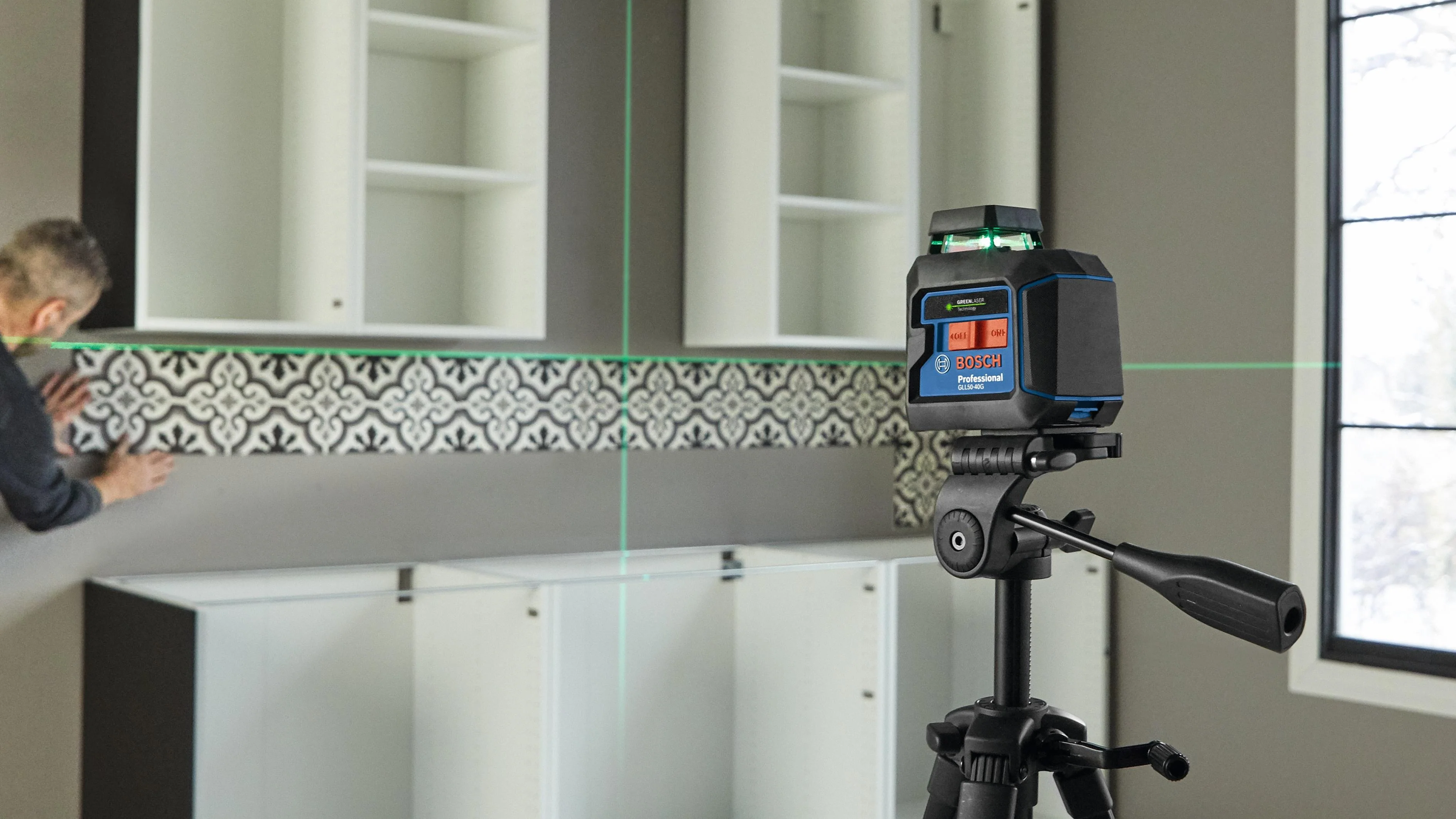 Bosch Green-Beam Self-Leveling 360° Cross-Line Laser - Image 8