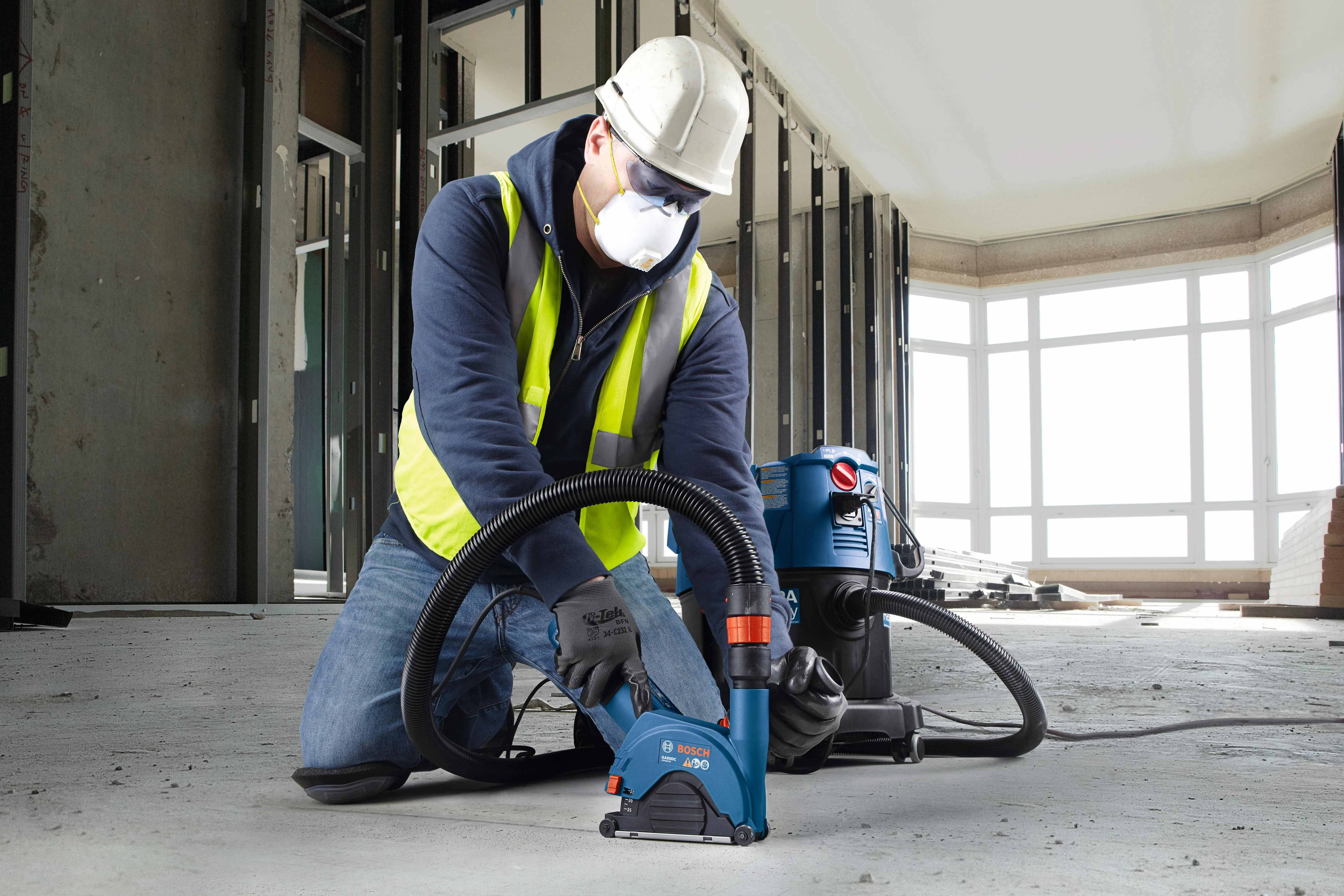 Bosch 5" Variable Speed Angle Grinder - Image 8