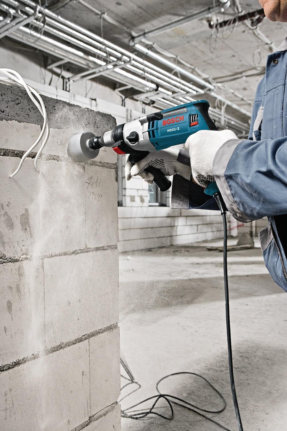 Bosch HD21-2 Two-Speed 1/2" Corded Hammer Drill - Image 2