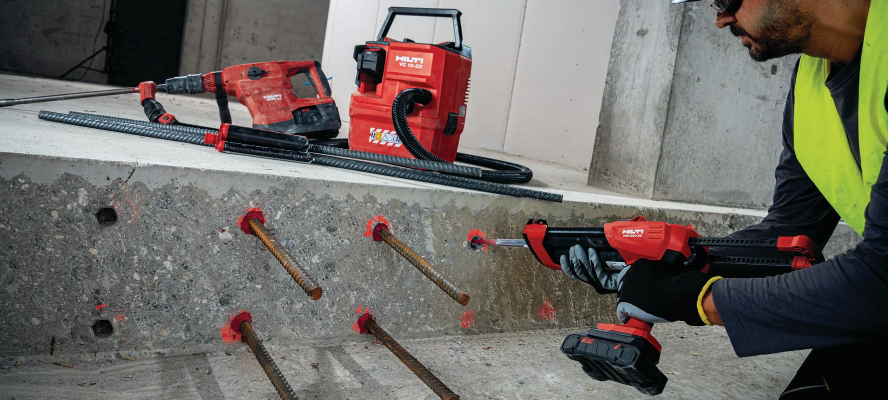 HILTI HDE 500-22 Cordless Adhesive Dispenser - Tool Only - Image 4