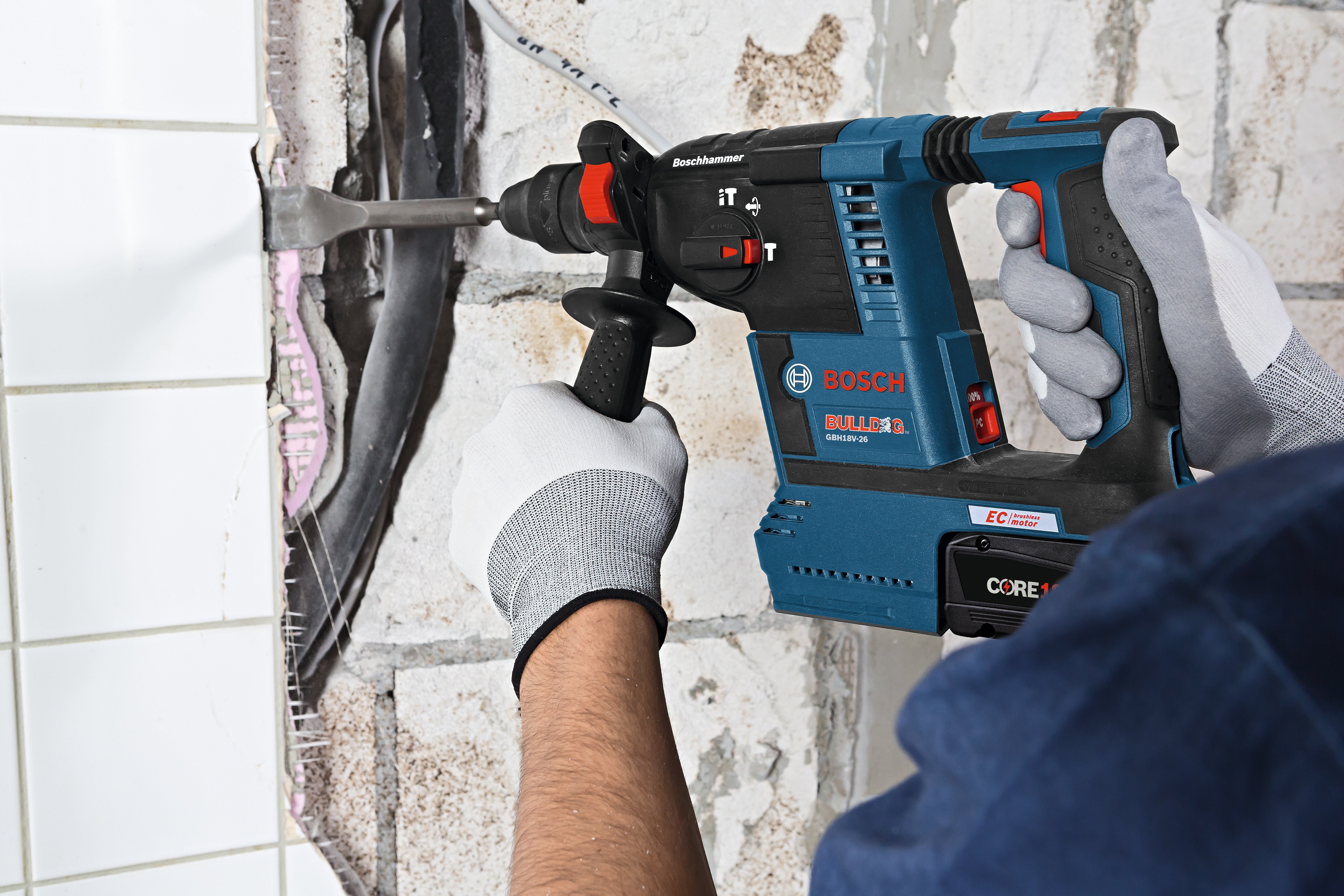 Bosch 1-1/2" x 10" SDS Plus® Bulldog™ Xtreme Tile Chisel - Image 3