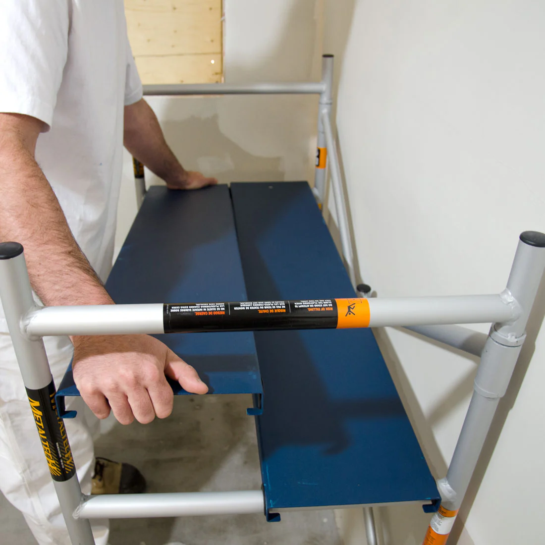 Metaltech Aluminium Series Portable Scaffold - 4ft - Image 3