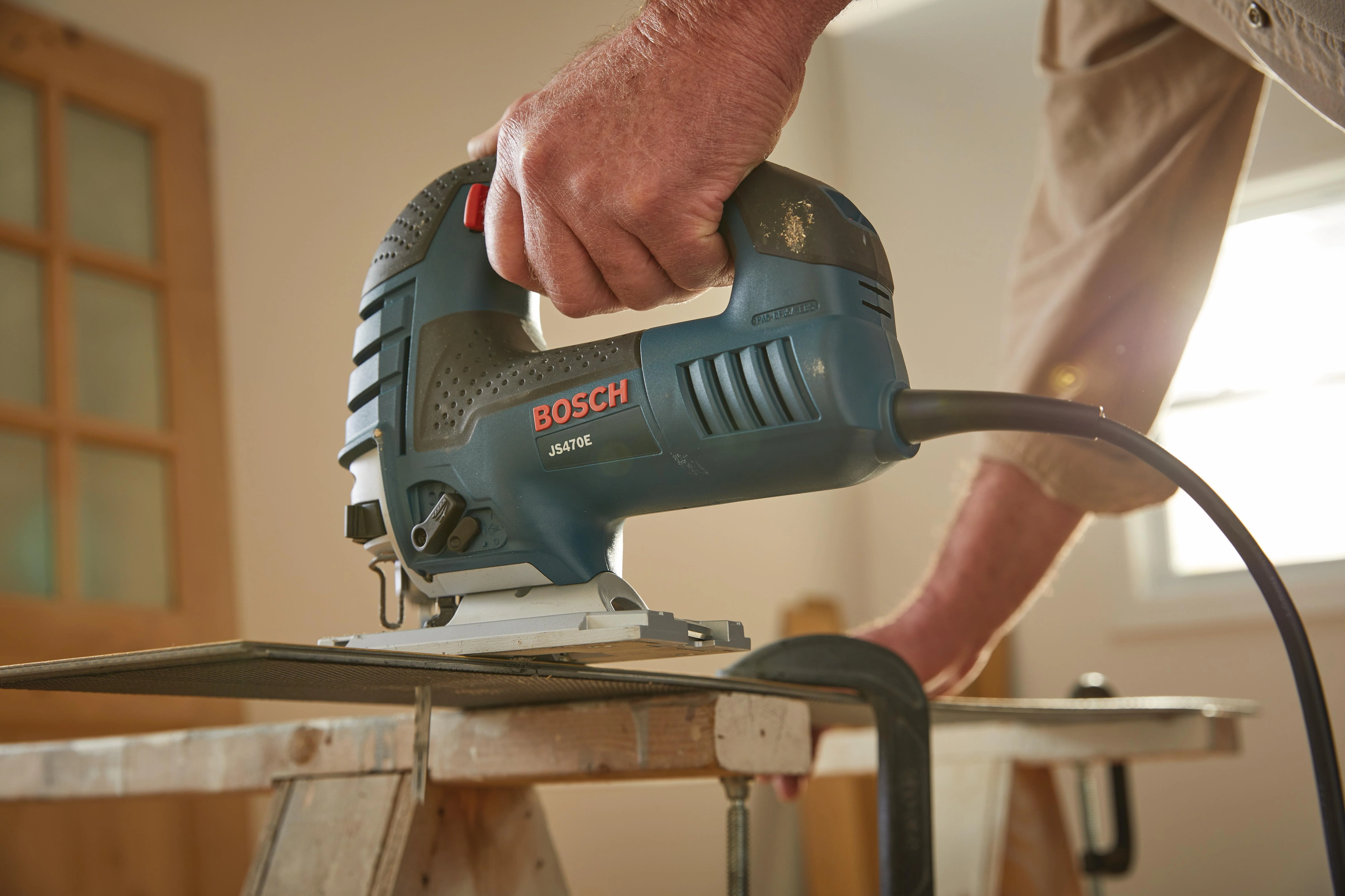 Bosch 7.0 Amp Top-Handle Jig Saw - Image 9
