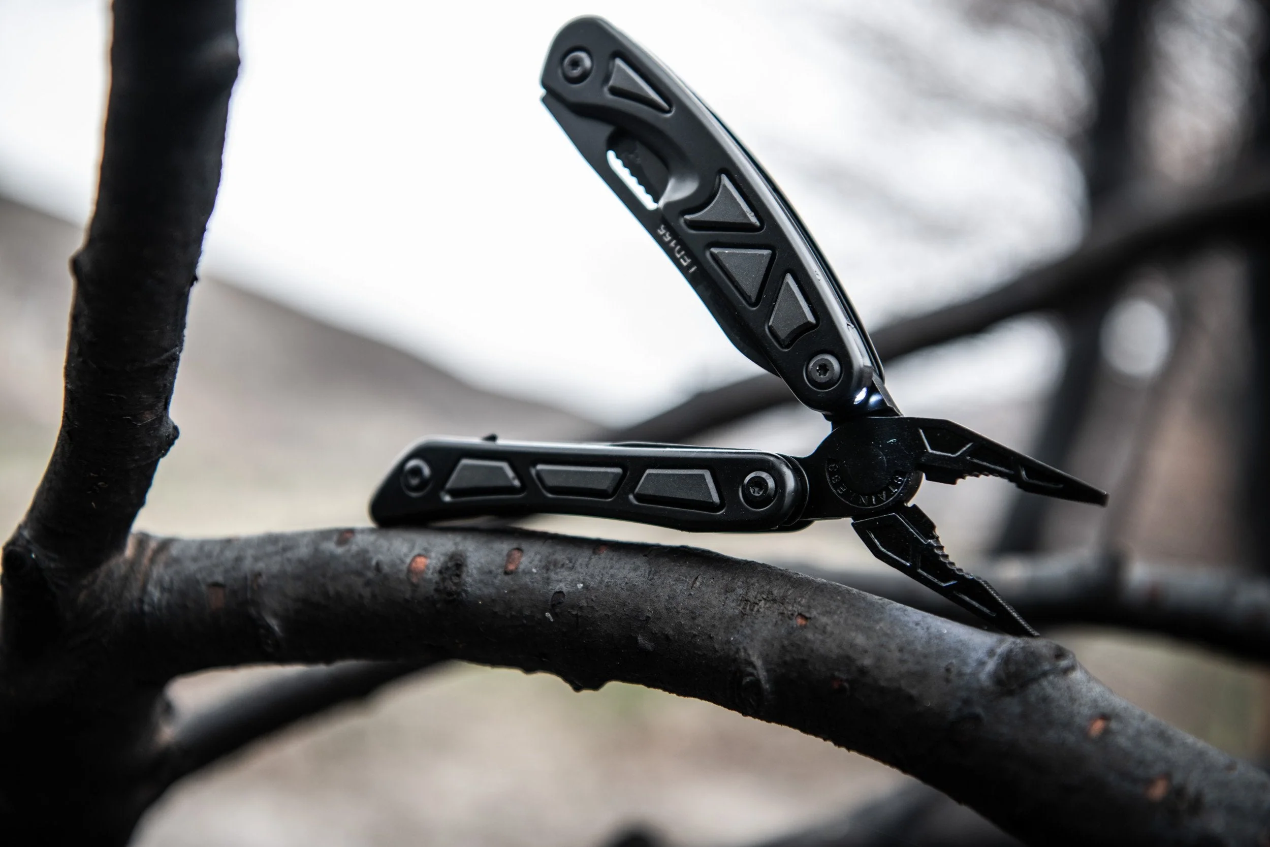 Coast LED155 Multi-Tool w/ Dual LED Light - Image 8