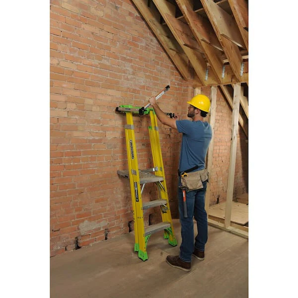 Louisville Pinnacle Gate For Platform Ladders - Image 6