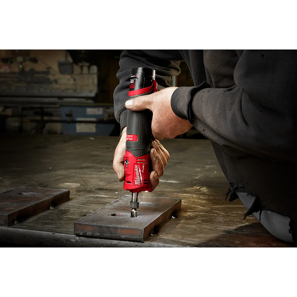 Milwaukee M12 FUEL 1/4" Straight Die Grinder 2 Battery Kit - Image 10