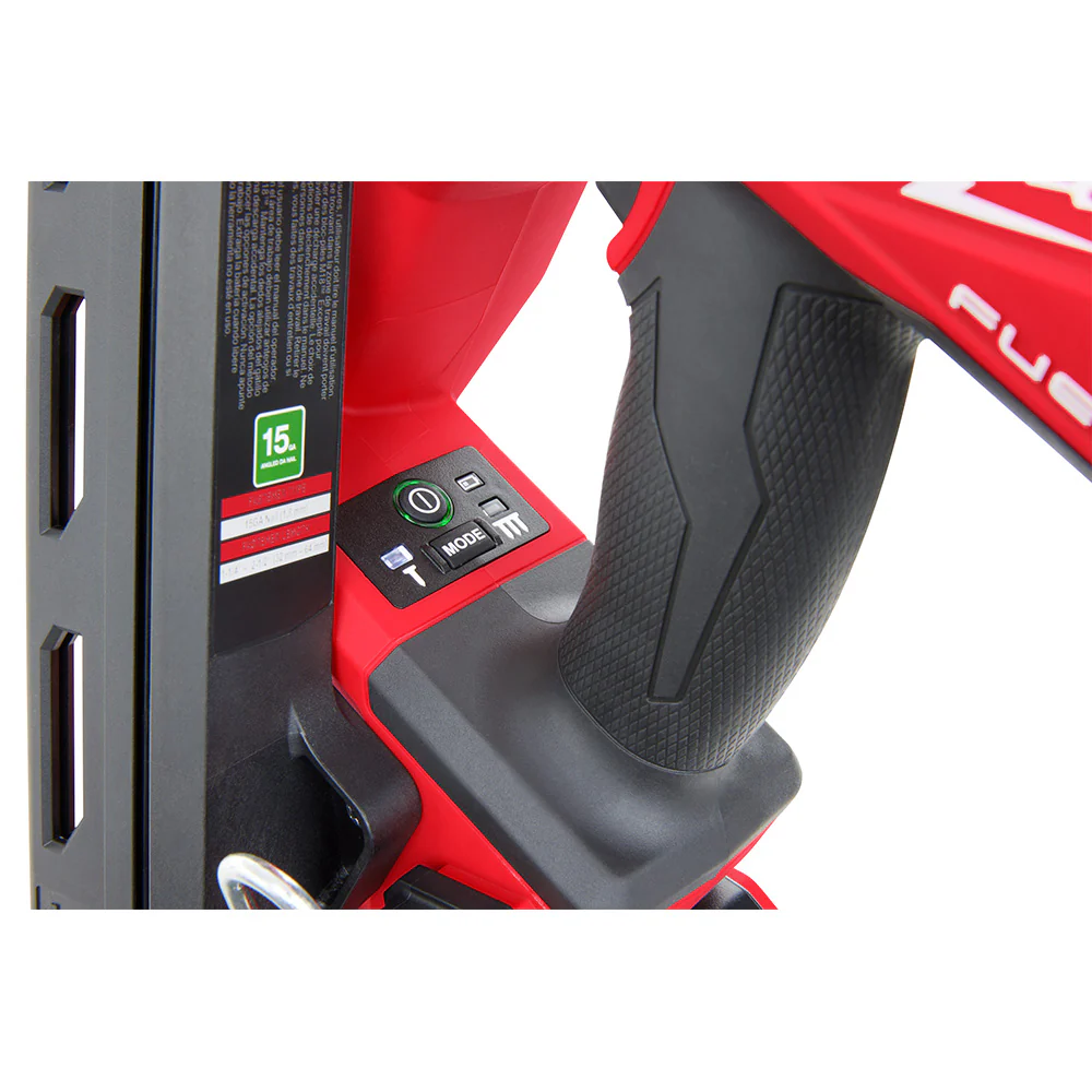 Milwaukee M18 FUEL™ 15 Gauge Finish Nailer Kit - Image 17