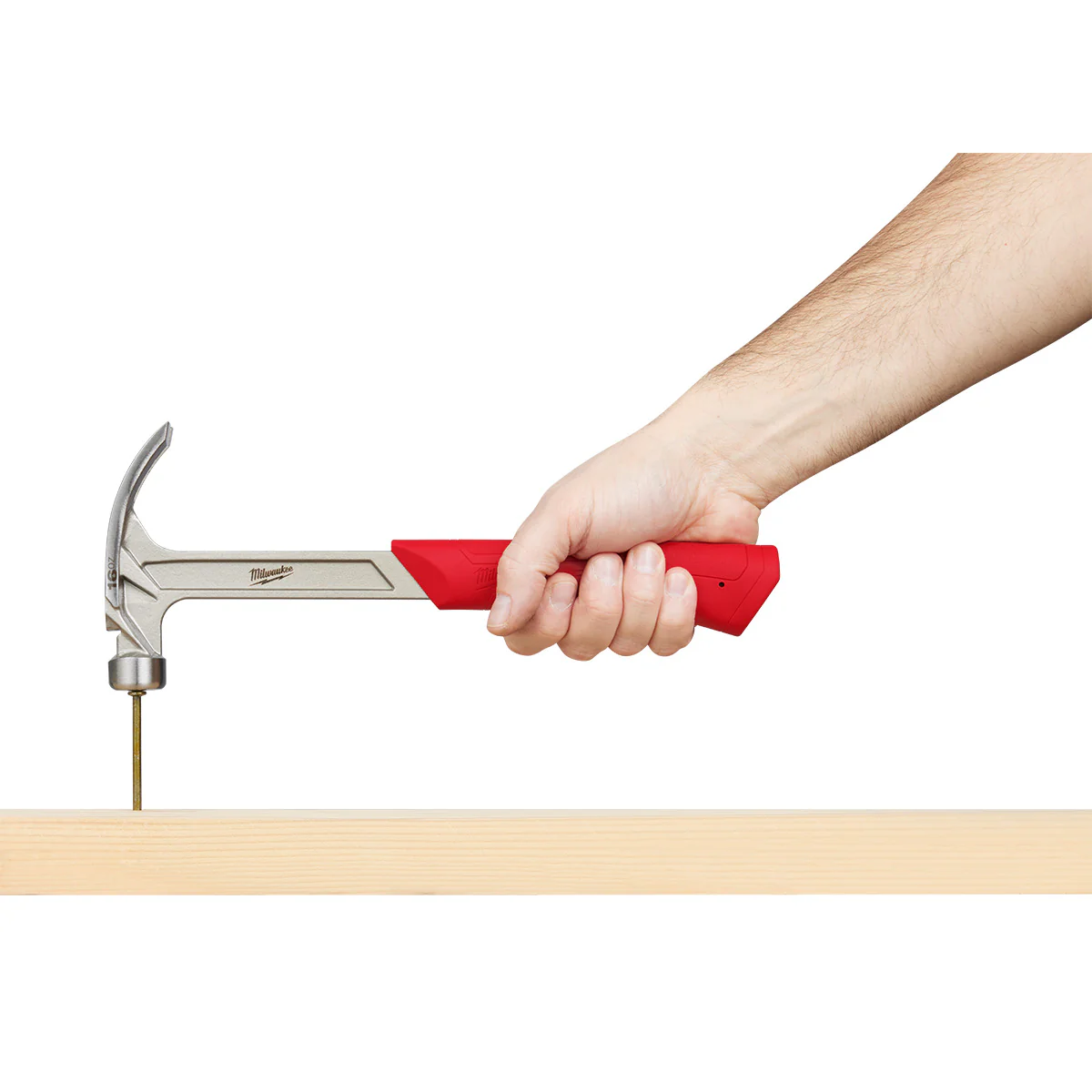 Milwaukee 16 oz. Smooth Face Hybrid Claw Hammer - Image 7